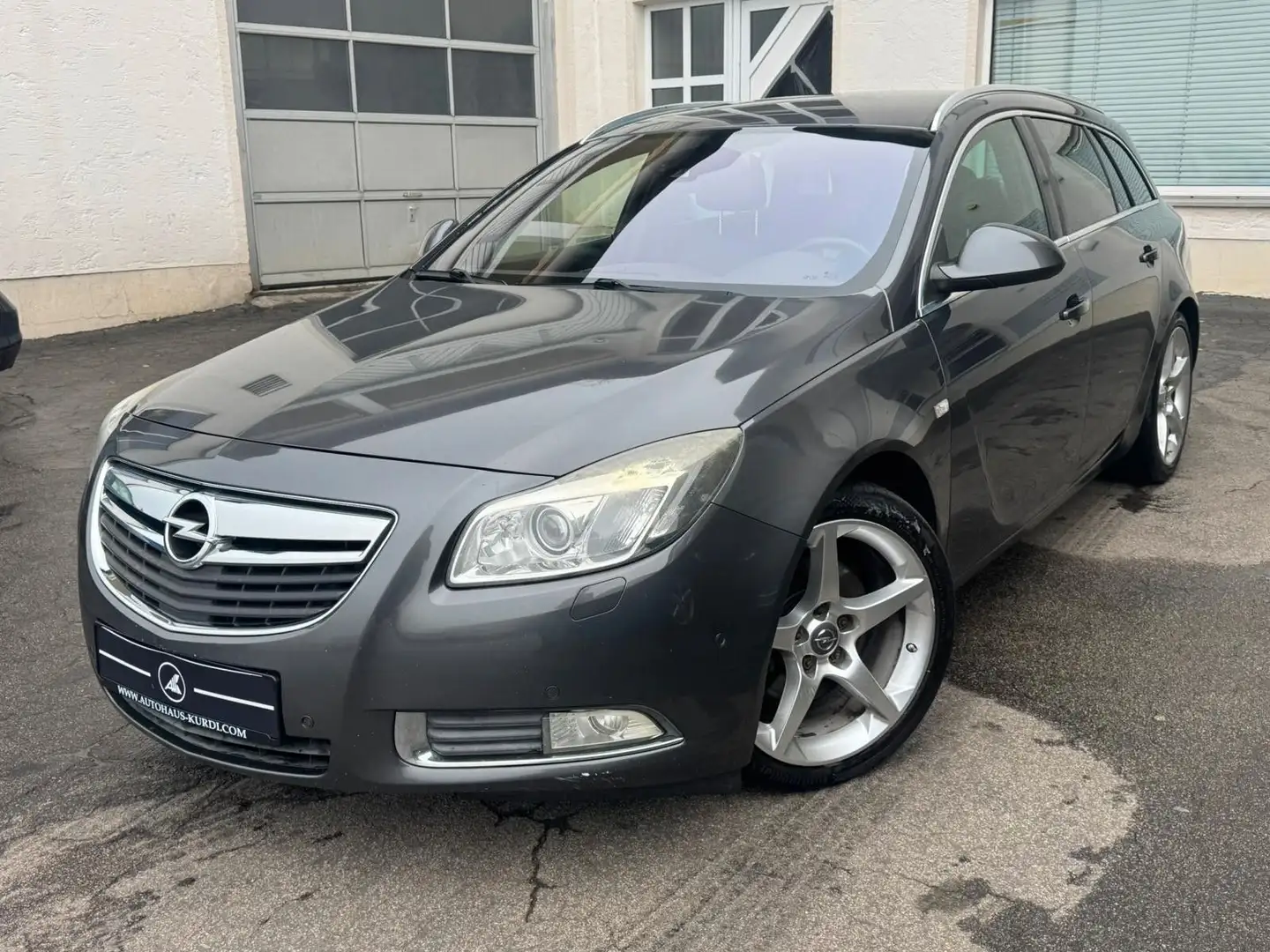 Opel Insignia A ST OPC 8FACH ACC NAVI S-BELÜFTUNG AHK Gris - 1