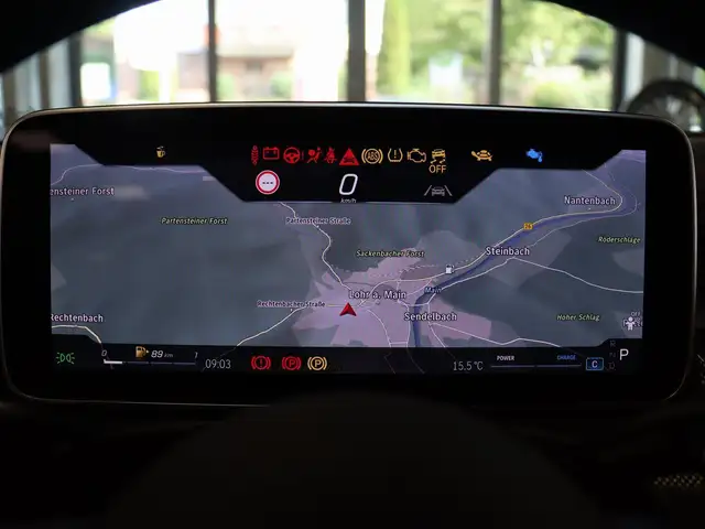 Mercedes-Benz Cle view 24