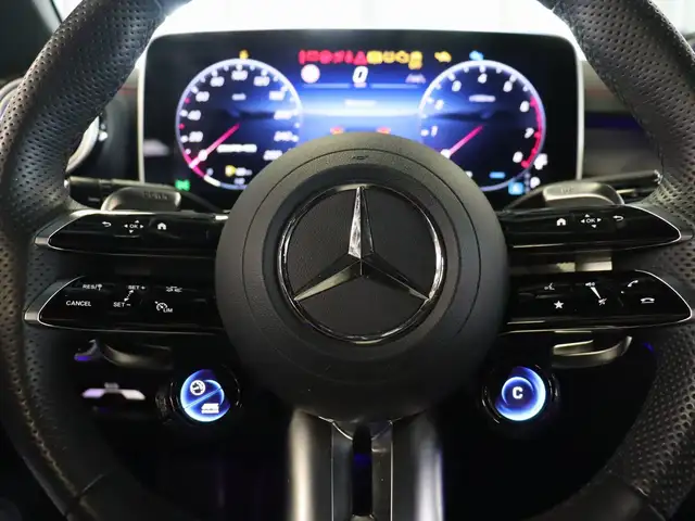 Mercedes-Benz Cle view 23