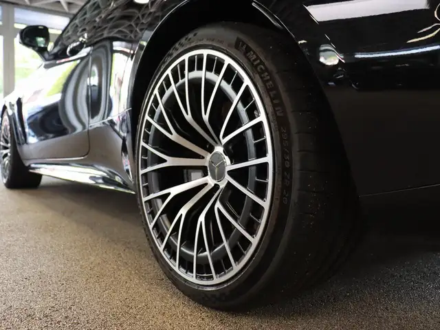 Mercedes-Benz Cle view 13