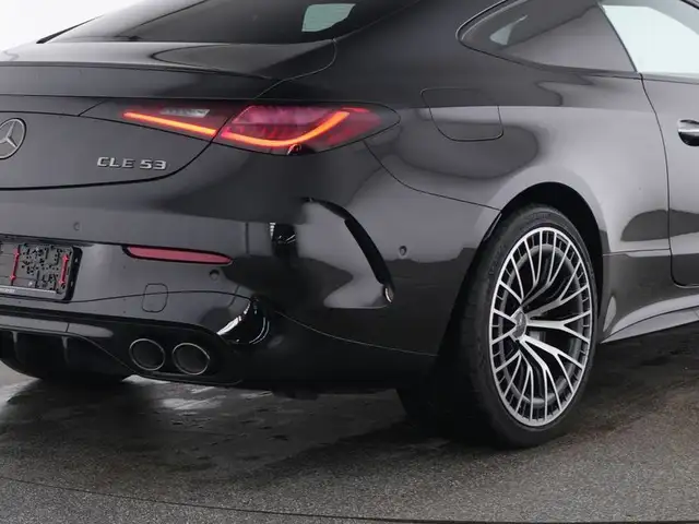 Mercedes-Benz Cle view 4
