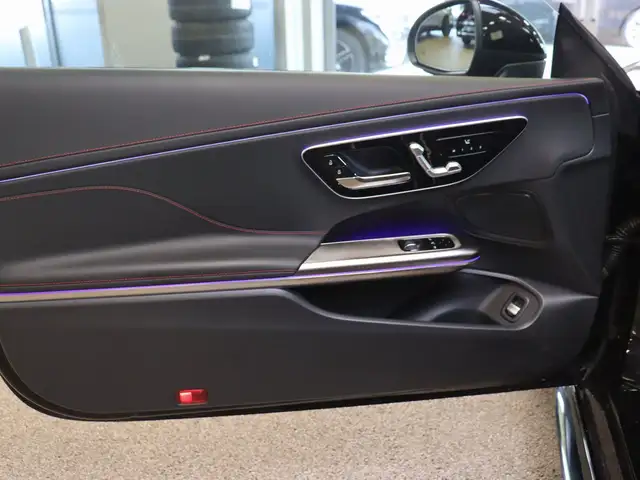 Mercedes-Benz Cle view 15