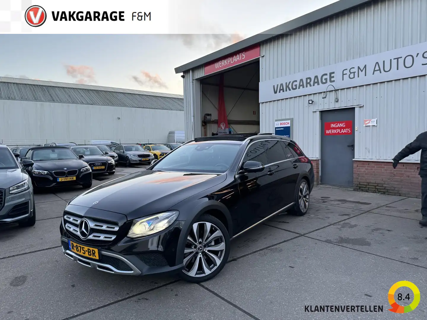 Mercedes-Benz E 220 All-Terrain d 4MATIC Premium Plus Zwart - 1