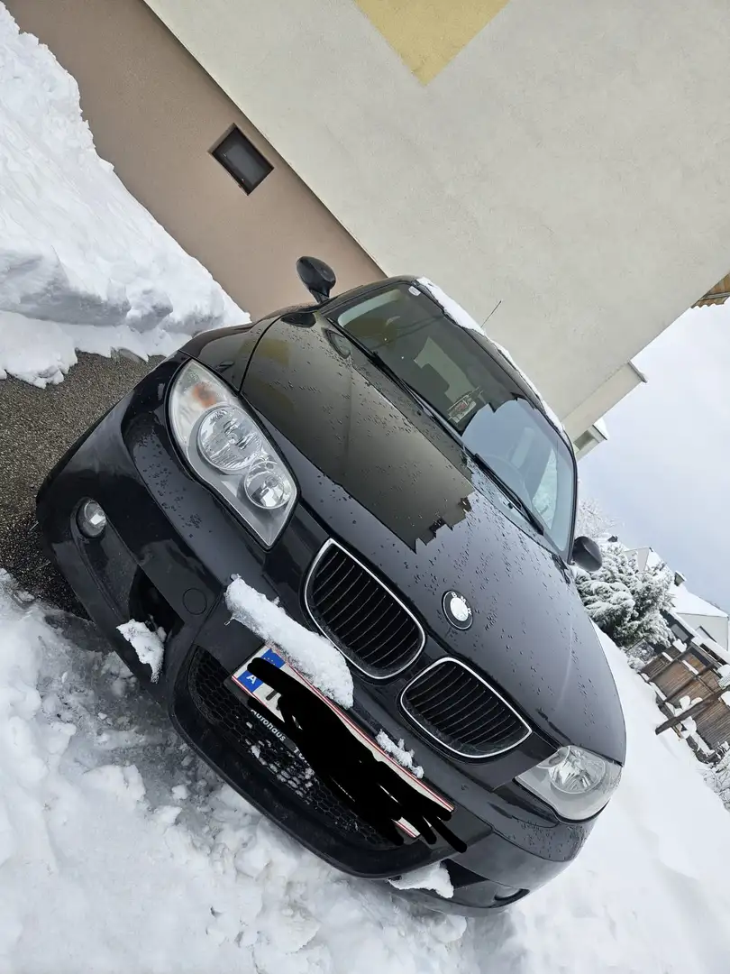 BMW 118 118d Schwarz - 2