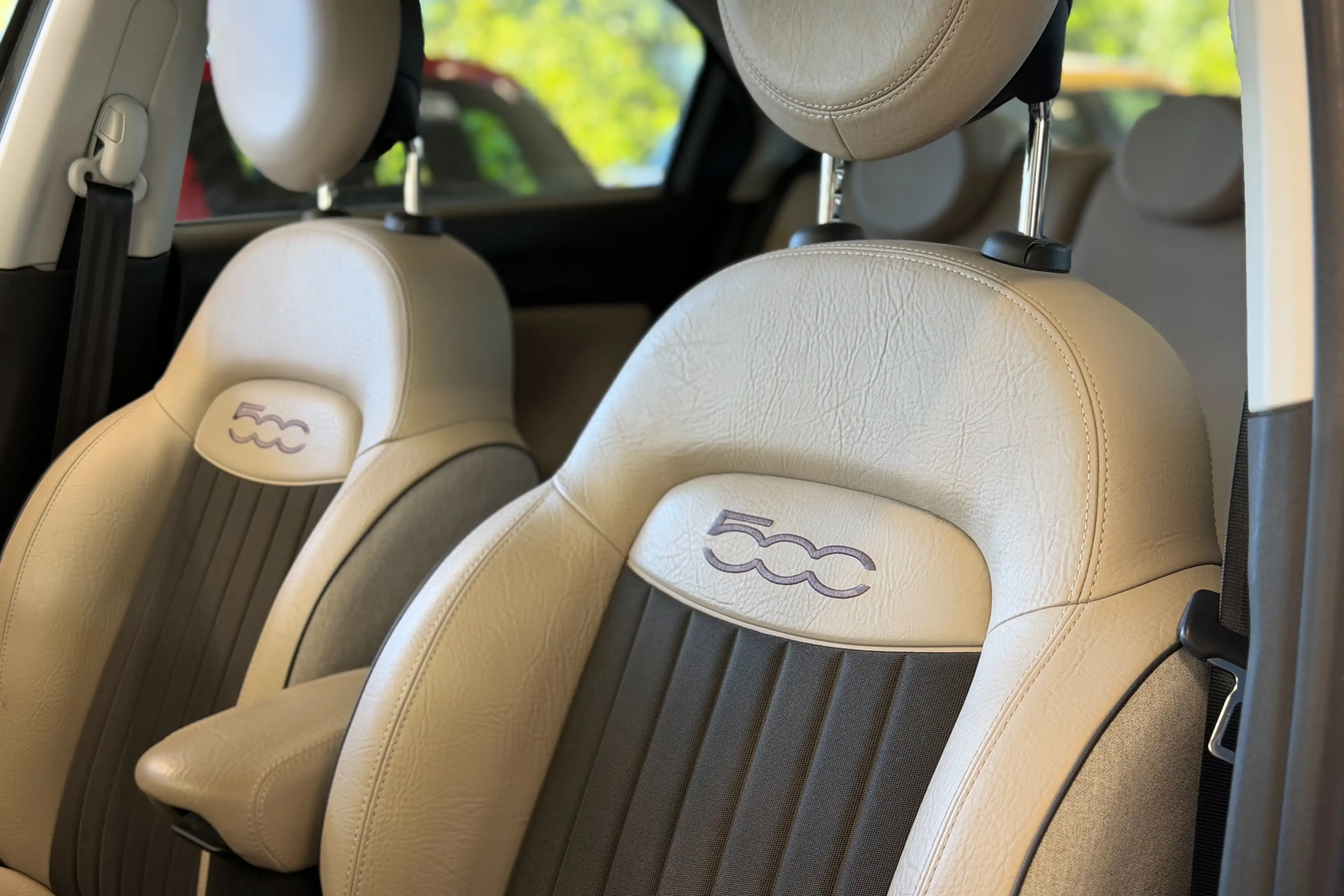 Fiat 500X 1.6i E-torq Lounge | Toit pano ouvrant - Clim auto - GPS - Radars de recul | Garantie 12 mois — photo 12