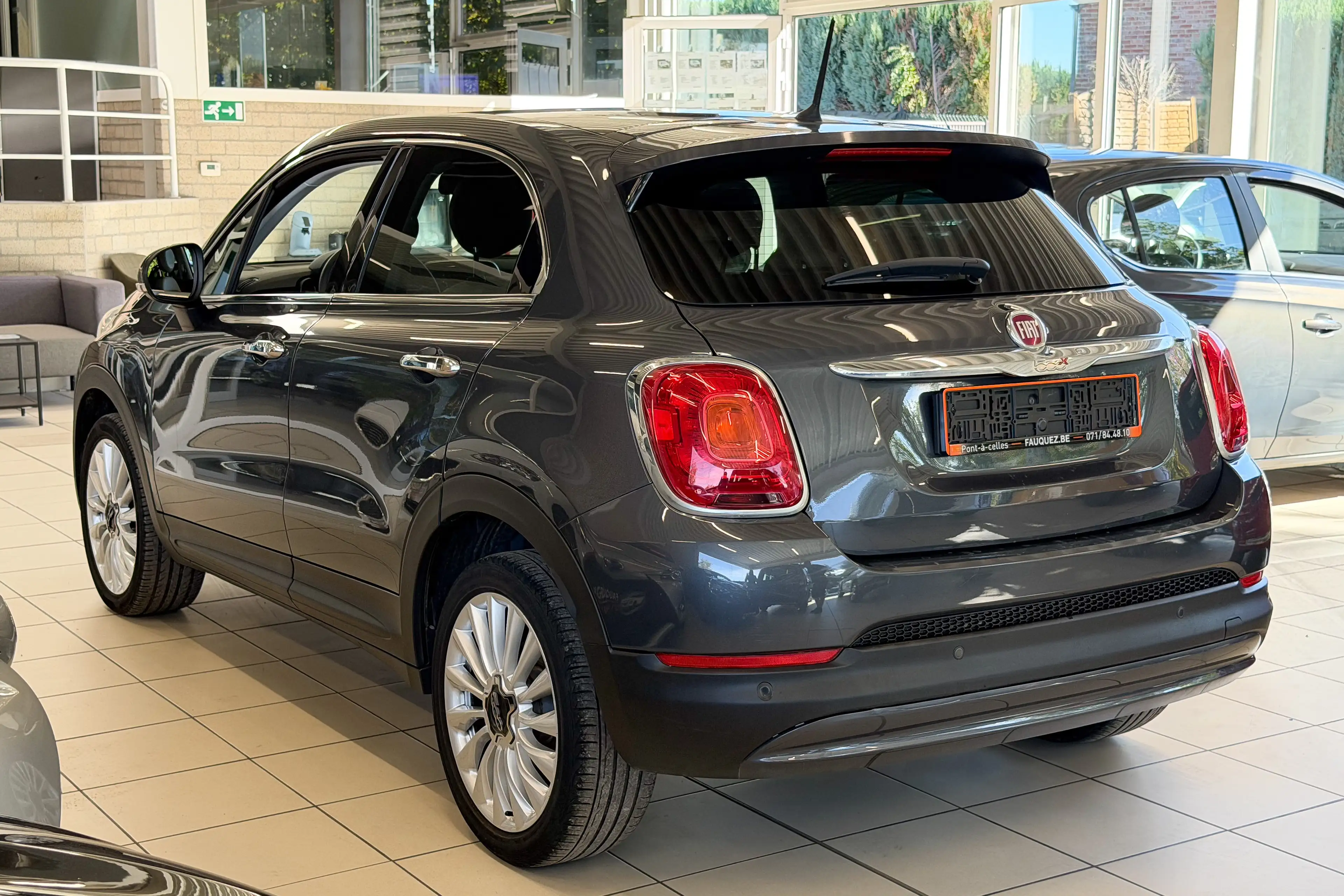 Fiat 500X 1.6i E-torq Lounge | Toit pano ouvrant - Clim auto - GPS - Radars de recul | Garantie 12 mois — photo 9