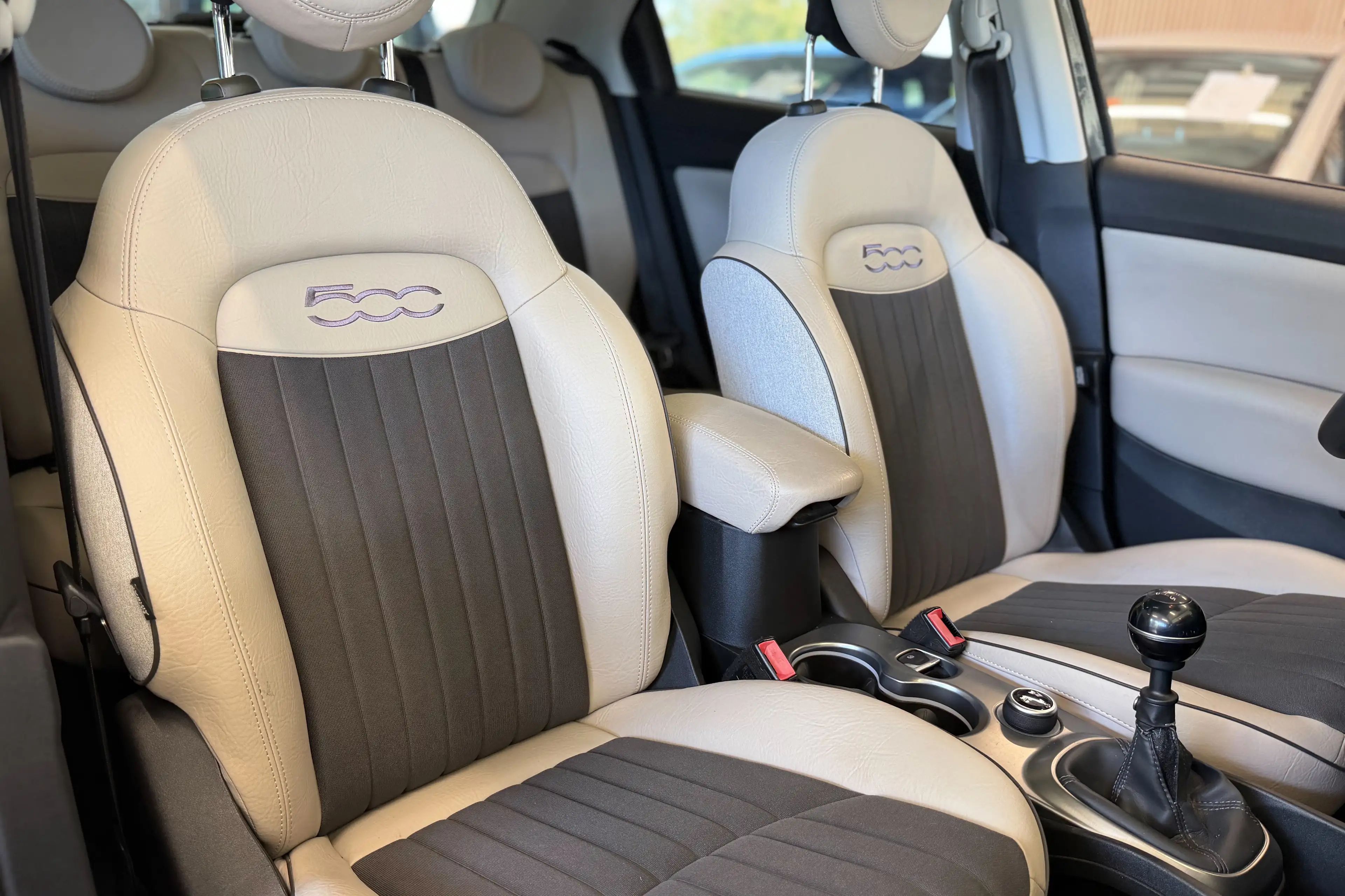Fiat 500X 1.6i E-torq Lounge | Toit pano ouvrant - Clim auto - GPS - Radars de recul | Garantie 12 mois — photo 15