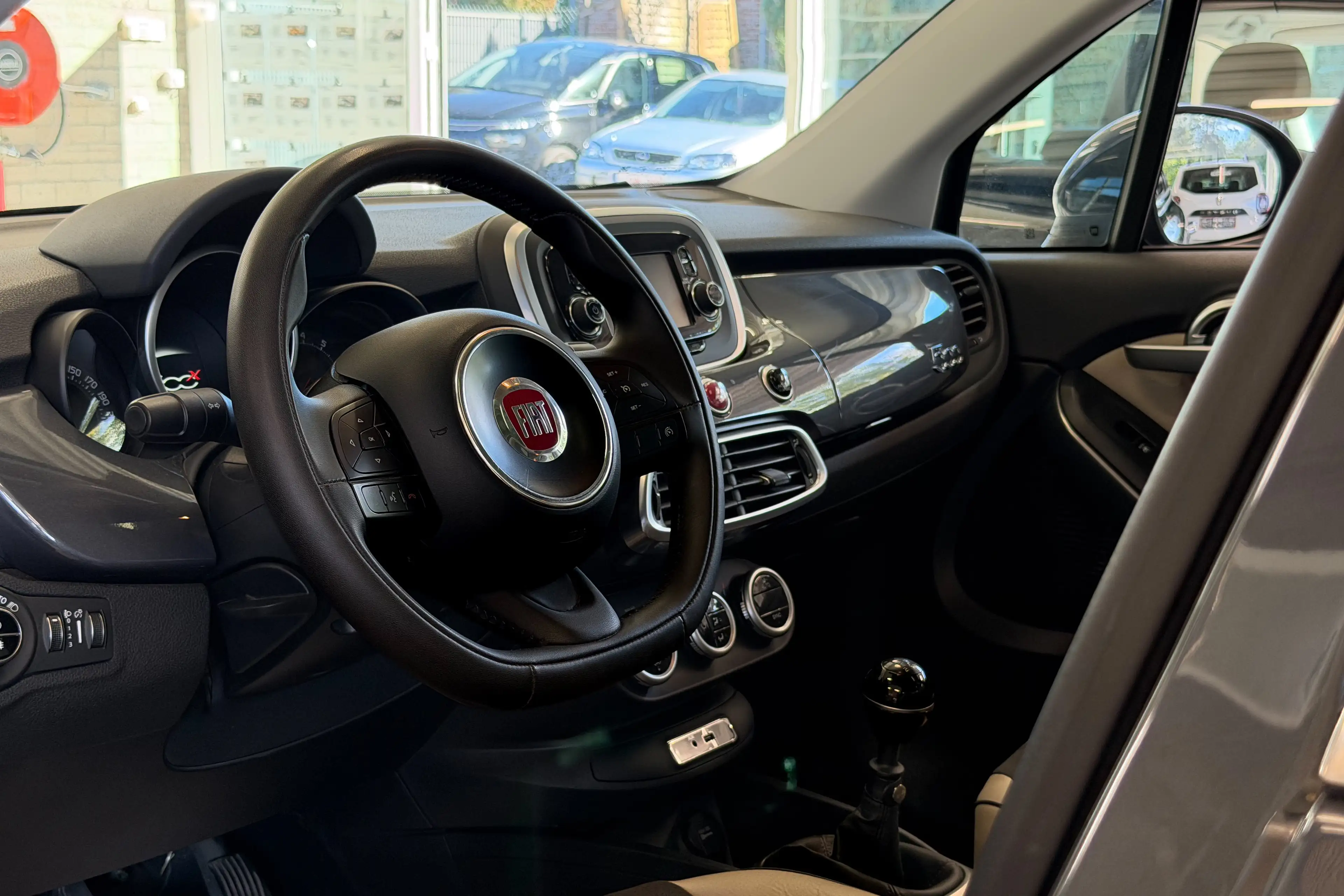 Fiat 500X 1.6i E-torq Lounge | Toit pano ouvrant - Clim auto - GPS - Radars de recul | Garantie 12 mois — photo 11