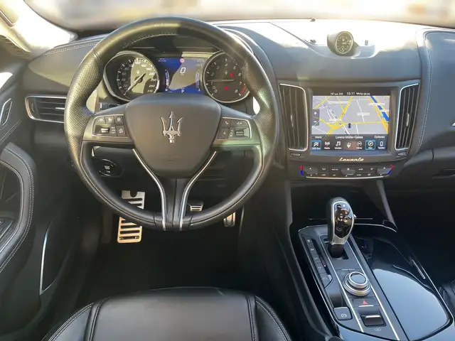 Maserati Levante Levante SQ4 Ansicht 9