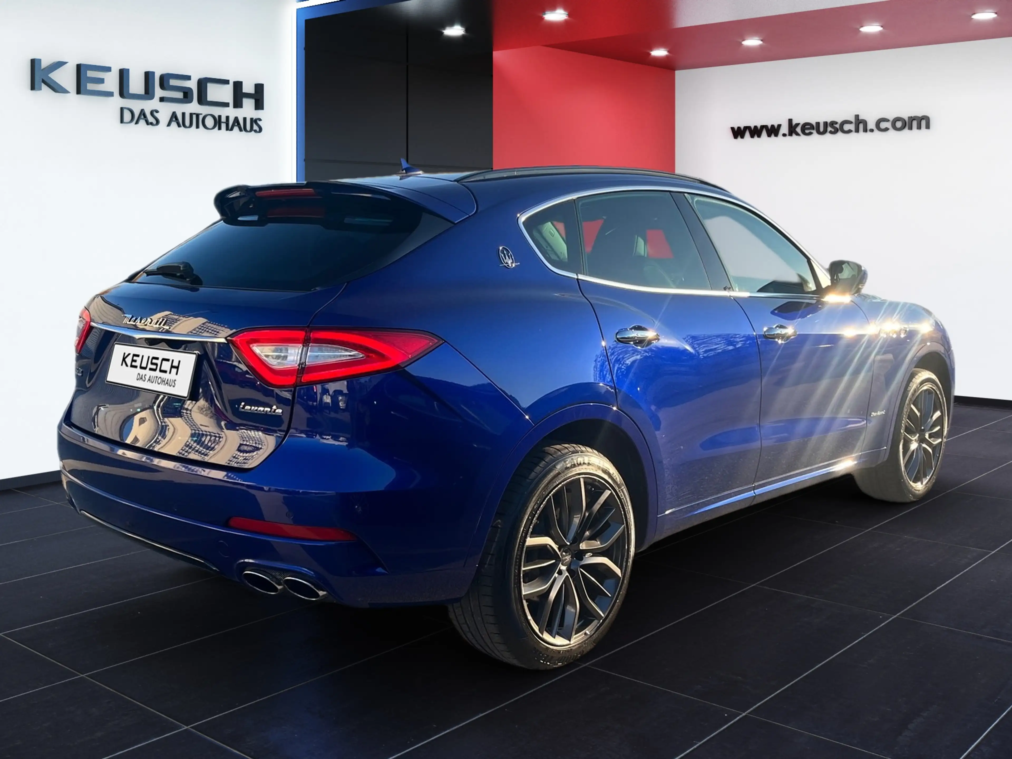 Maserati Levante Levante SQ4 — photo 13