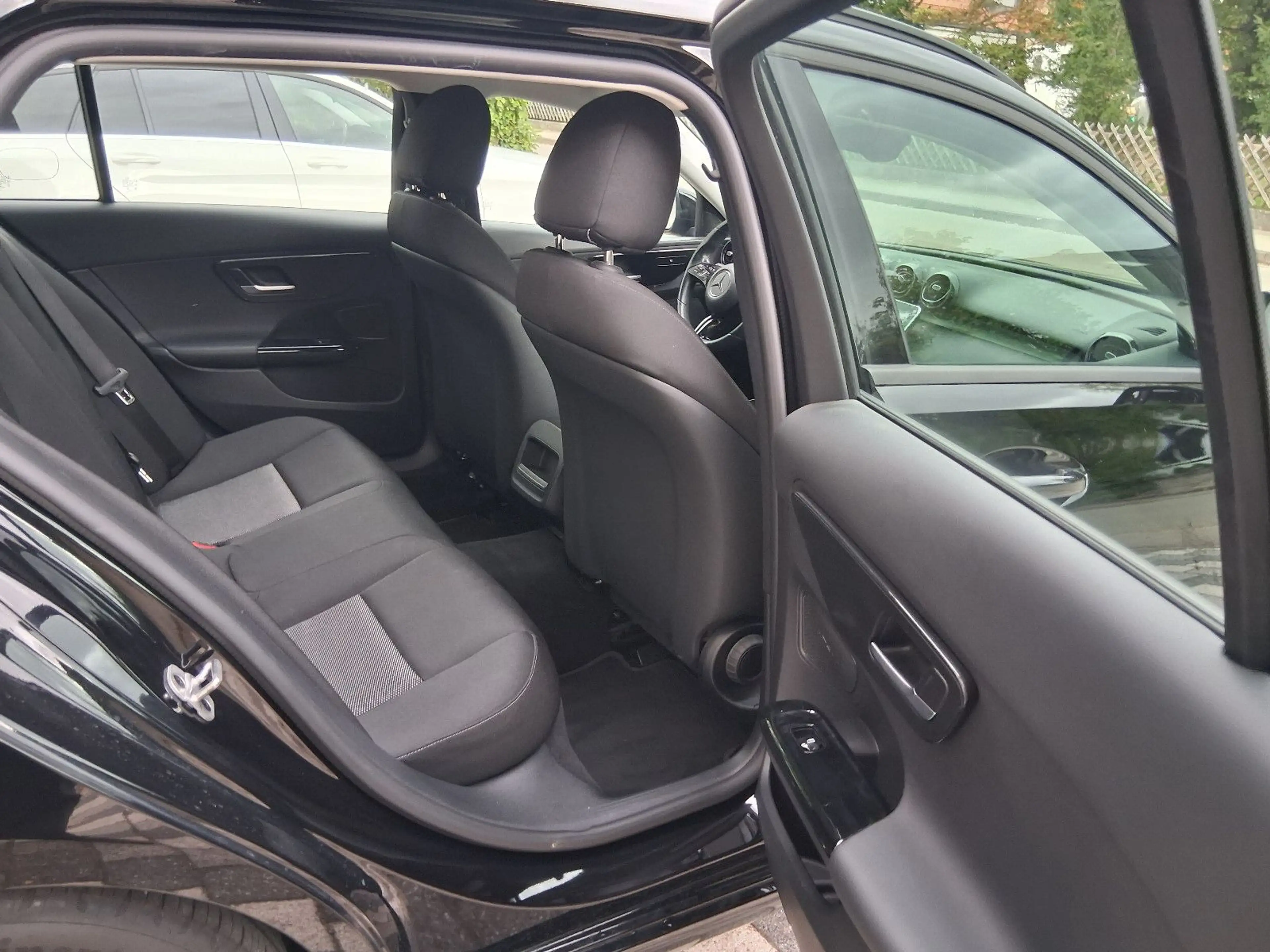 Mercedes-Benz C 220 C T-Modell  LED Scheinwerfer, Top gepfelgt — photo 15