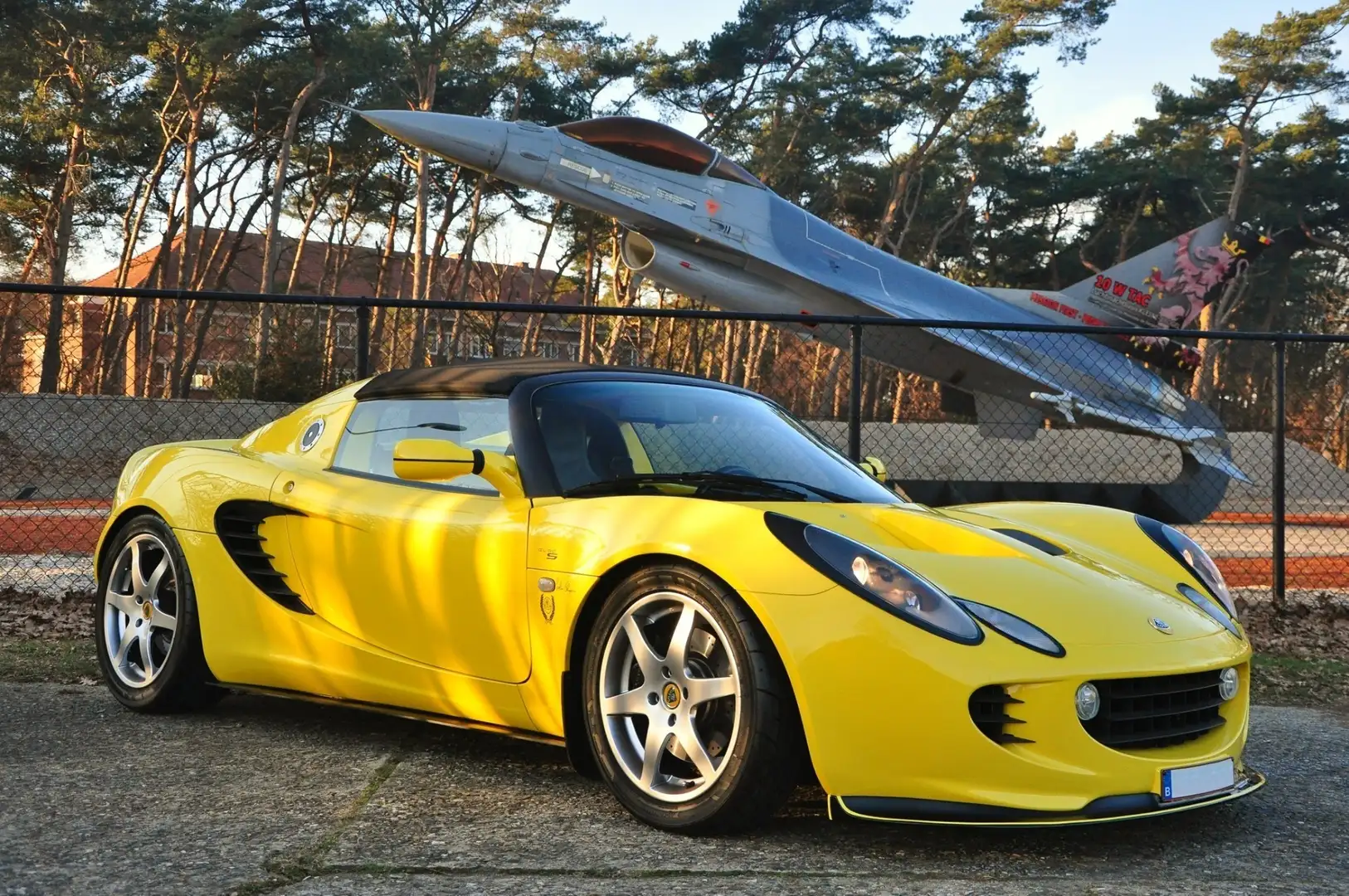 Lotus Elise S žuta - 1