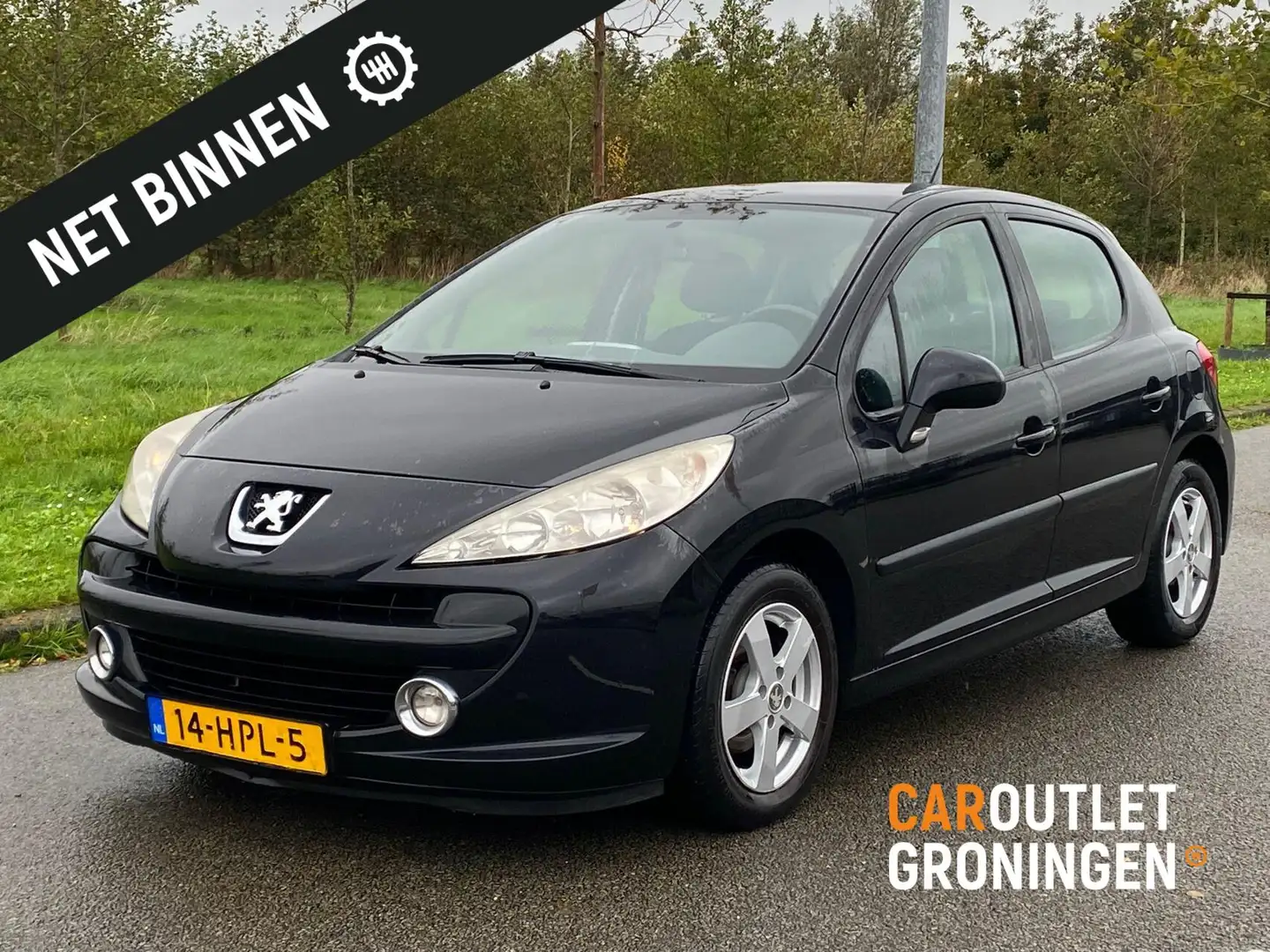 Peugeot 207 1.6 HDI Sublime 5D | AIRCO | CRUISE | TREKHAAK Noir - 1