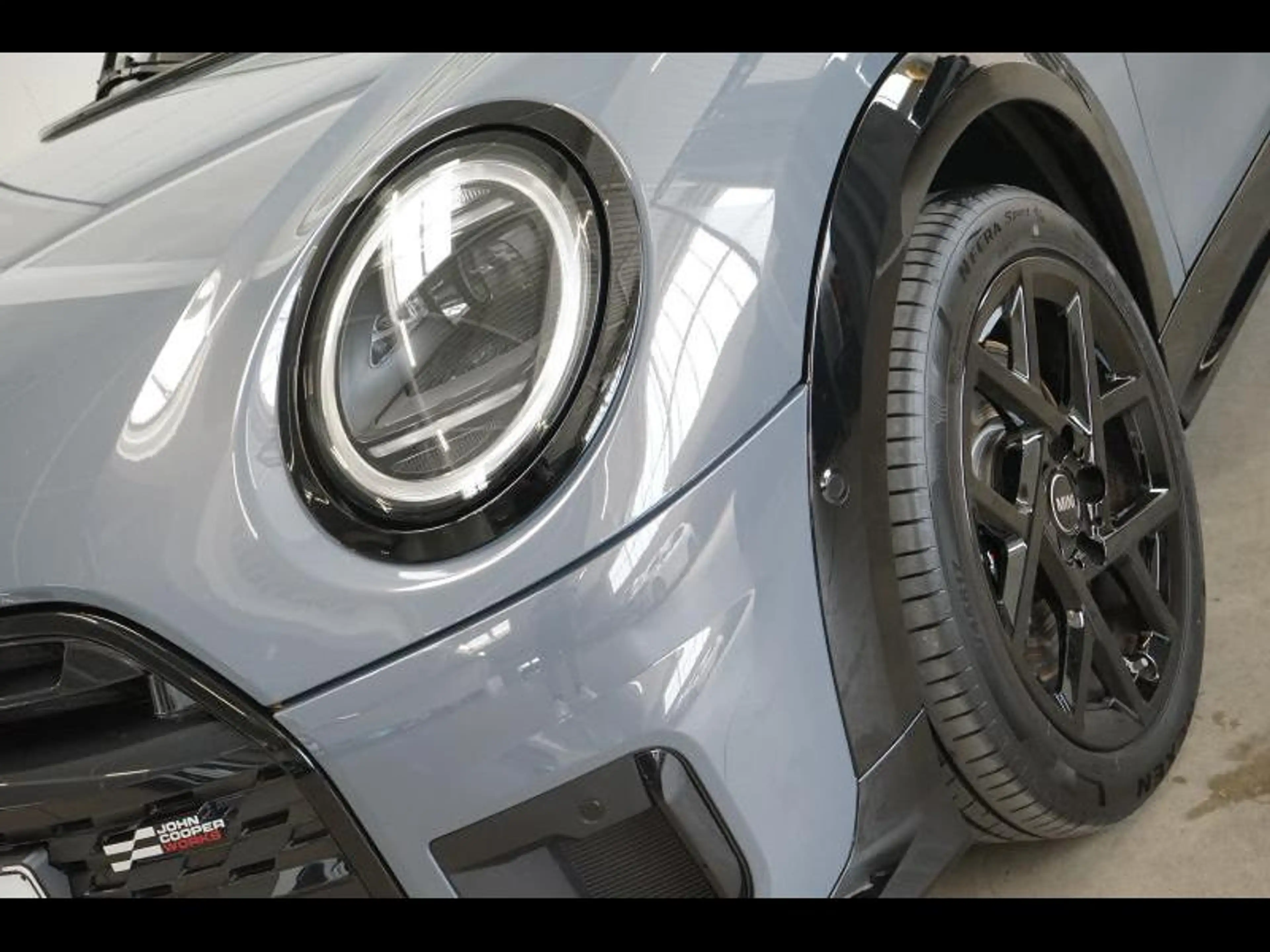 MINI Cooper Cabrio JCW PACK - NAVI - HARMAN-KARDON — photo 15