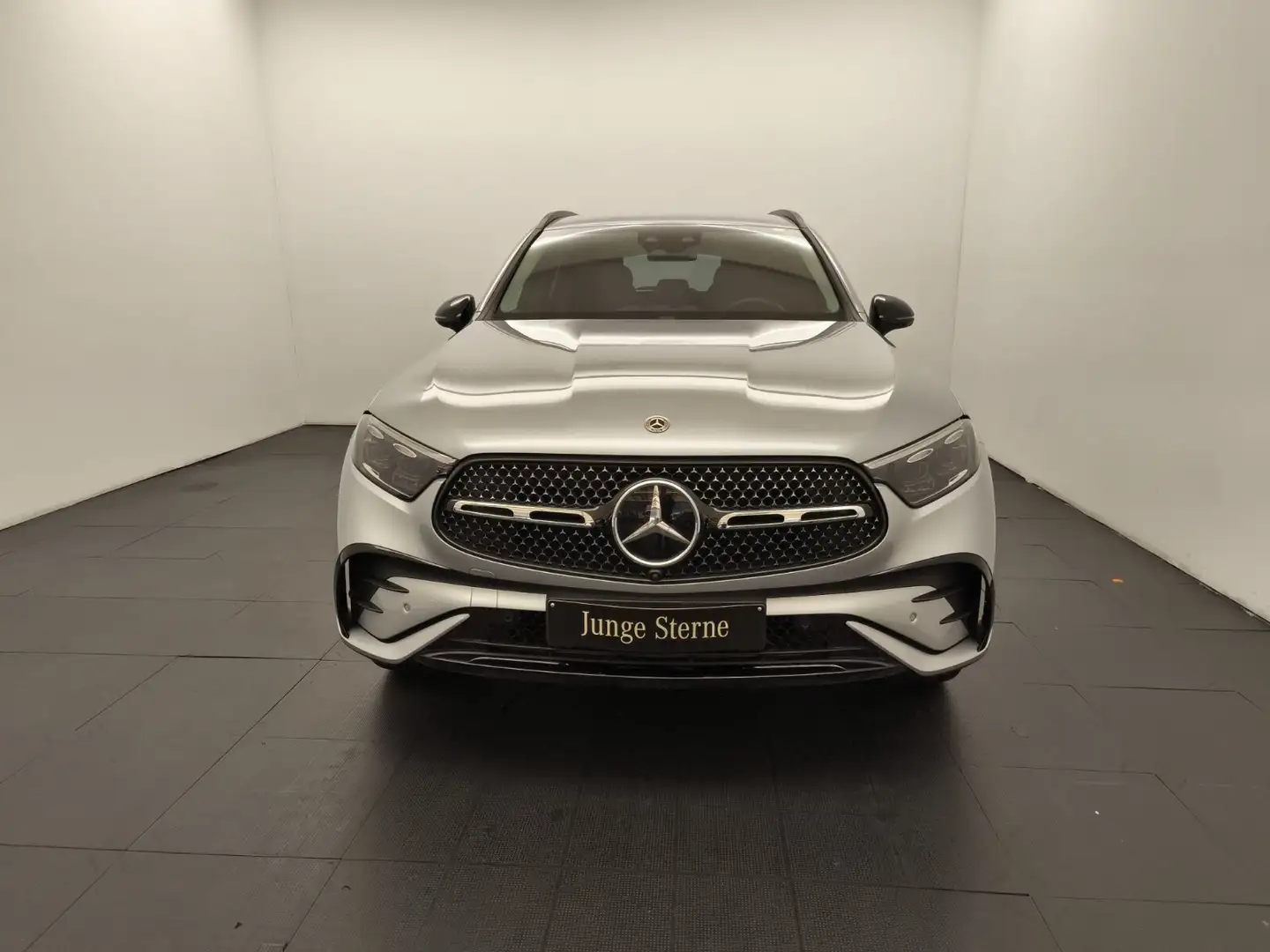 Mercedes-Benz GLC 300 GLC 300e 4M AMG Premium AHK Fahrassi+ Night 20" Silber - 2