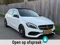 Mercedes-Benz A 180 Automaat AMG Panoramadak|NAP|Camera! Blanc - thumbnail 2
