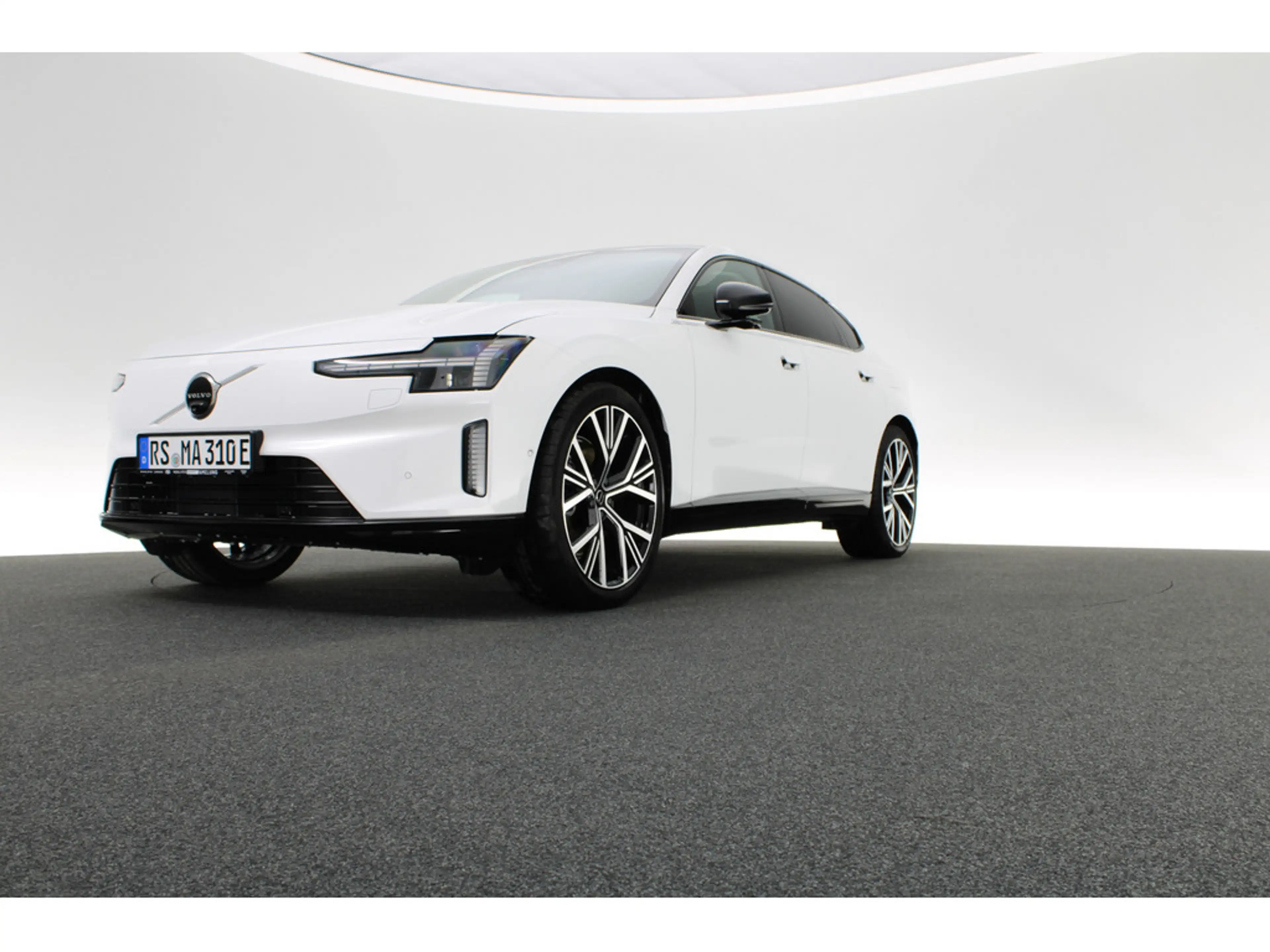 Volvo ES90 Ultra, Single Motor Extended Range, Elektrisch — photo 12