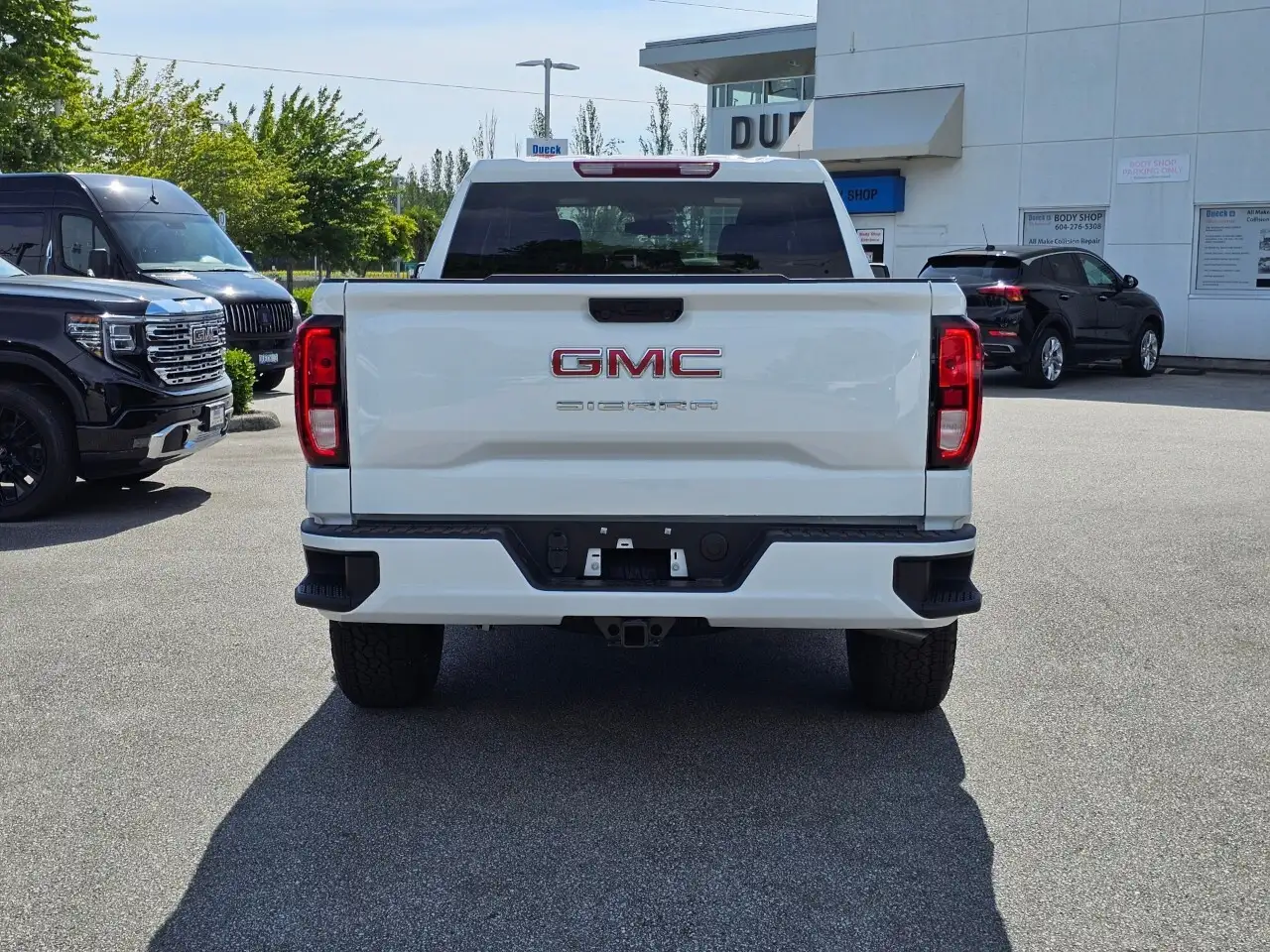GMC Sierra 1500 снимка GMC Sierra 1500