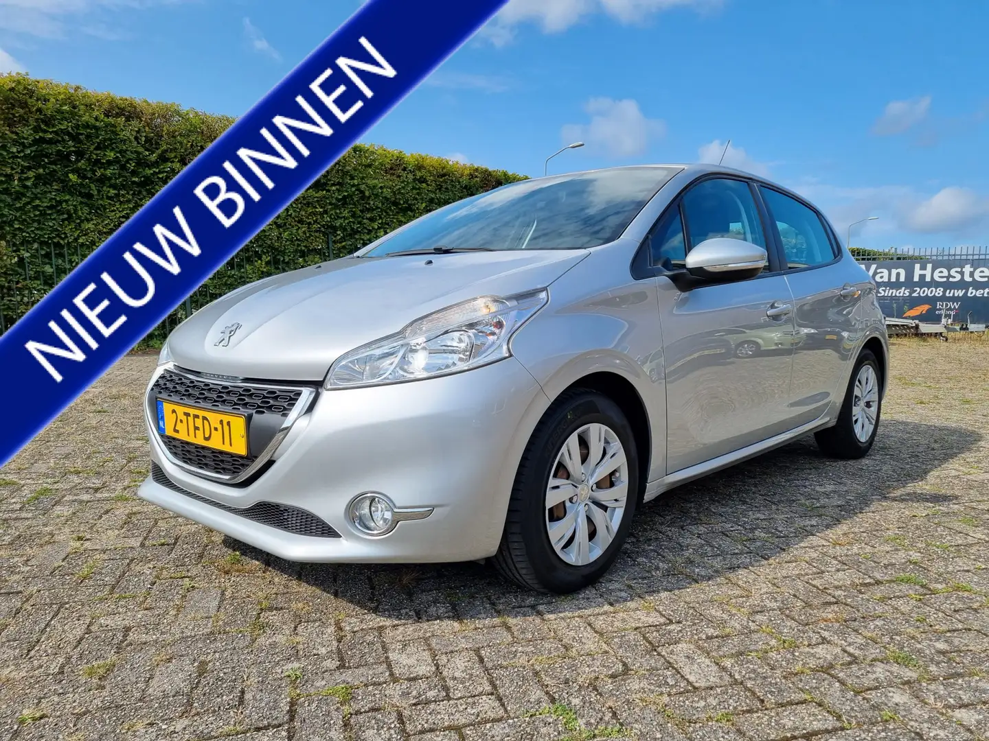 Peugeot 208 1.2 VTi Envy ✅COMPLETE AUTO!! Grigio - 1