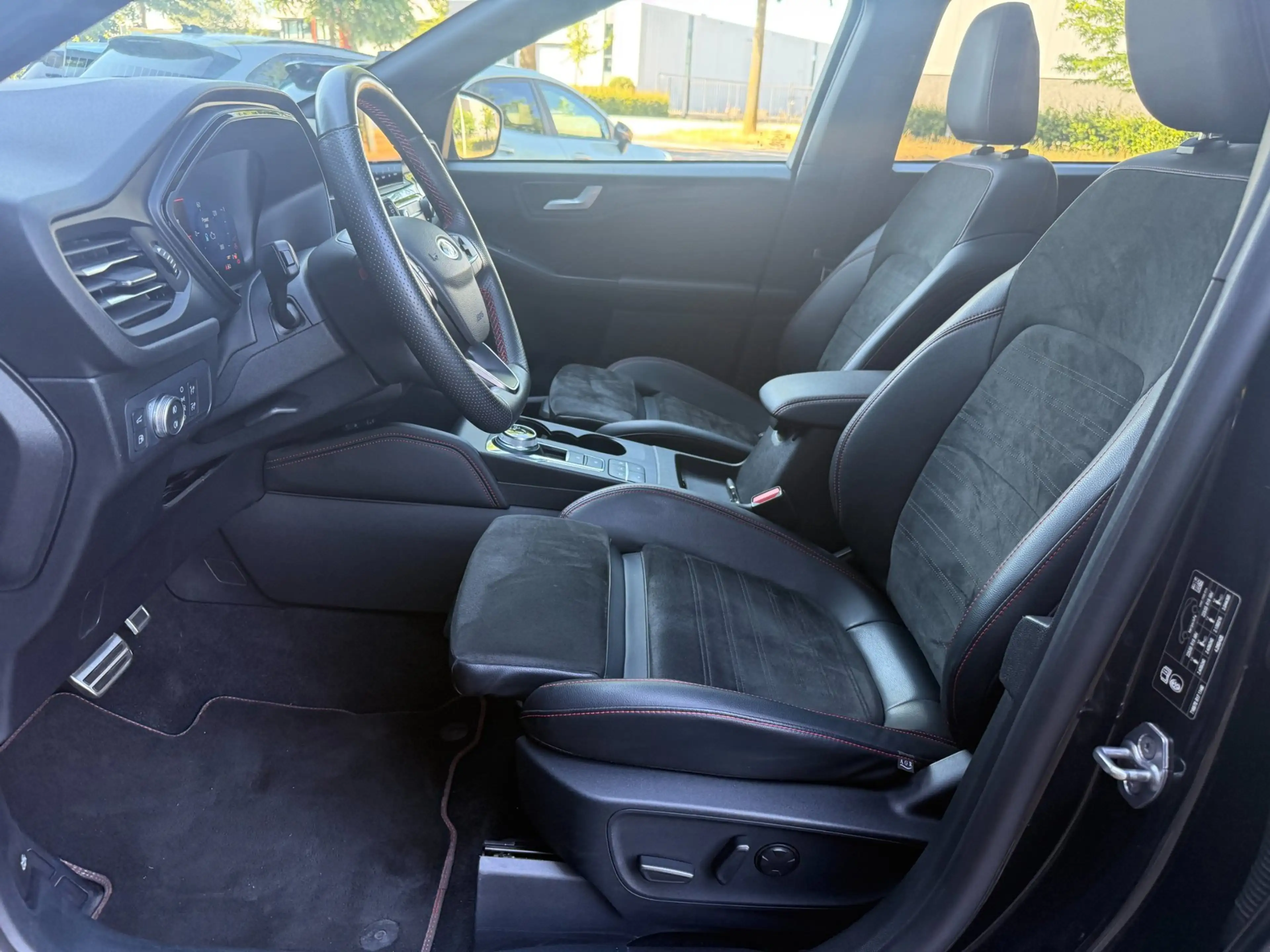 Ford Kuga 2.5 225pk PHEV ST-Line X Panorama, AGR, Trekhaak, — photo 9