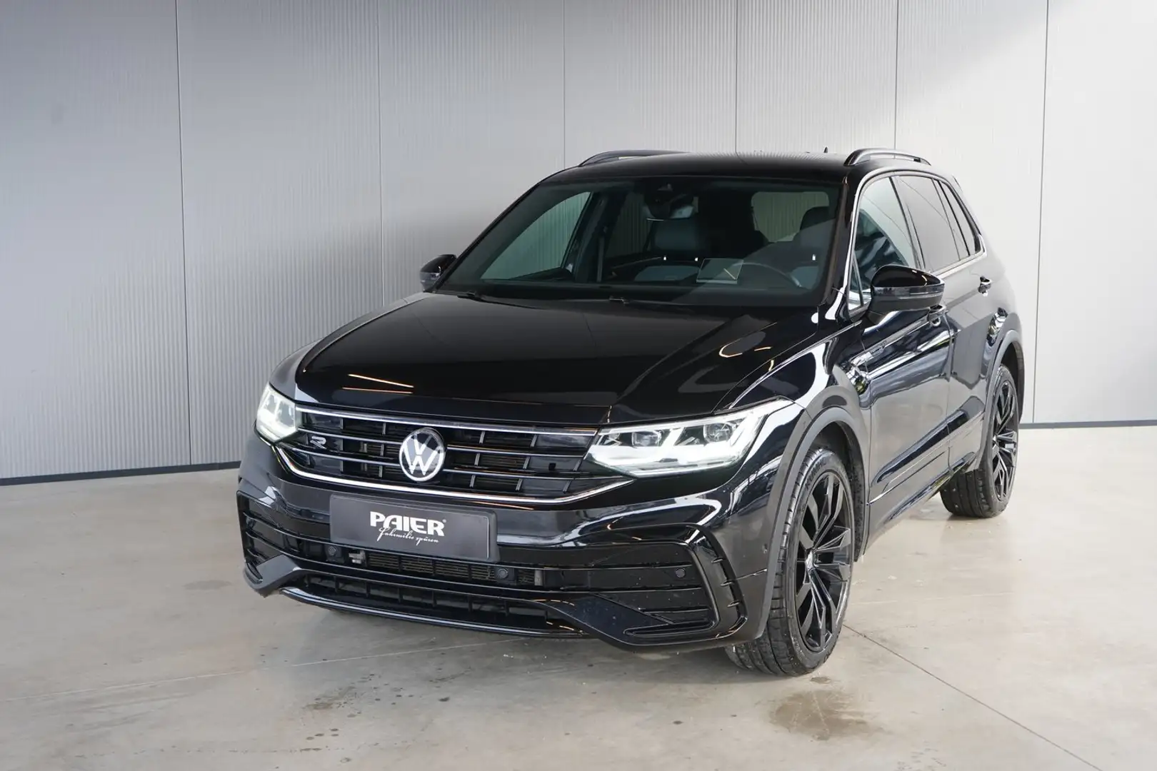 Volkswagen Tiguan R-Line TDI SCR 4MOTION DSG Schwarz - 2