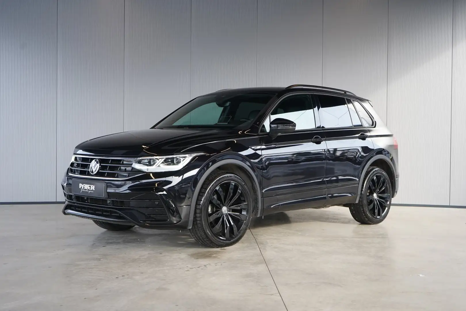 Volkswagen Tiguan R-Line TDI SCR 4MOTION DSG Schwarz - 1