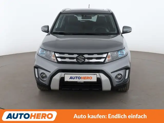 Suzuki Vitara view 9