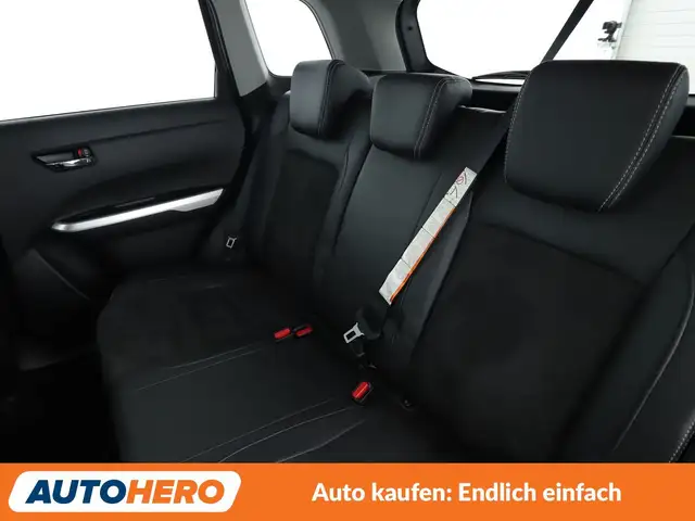 Suzuki Vitara view 14