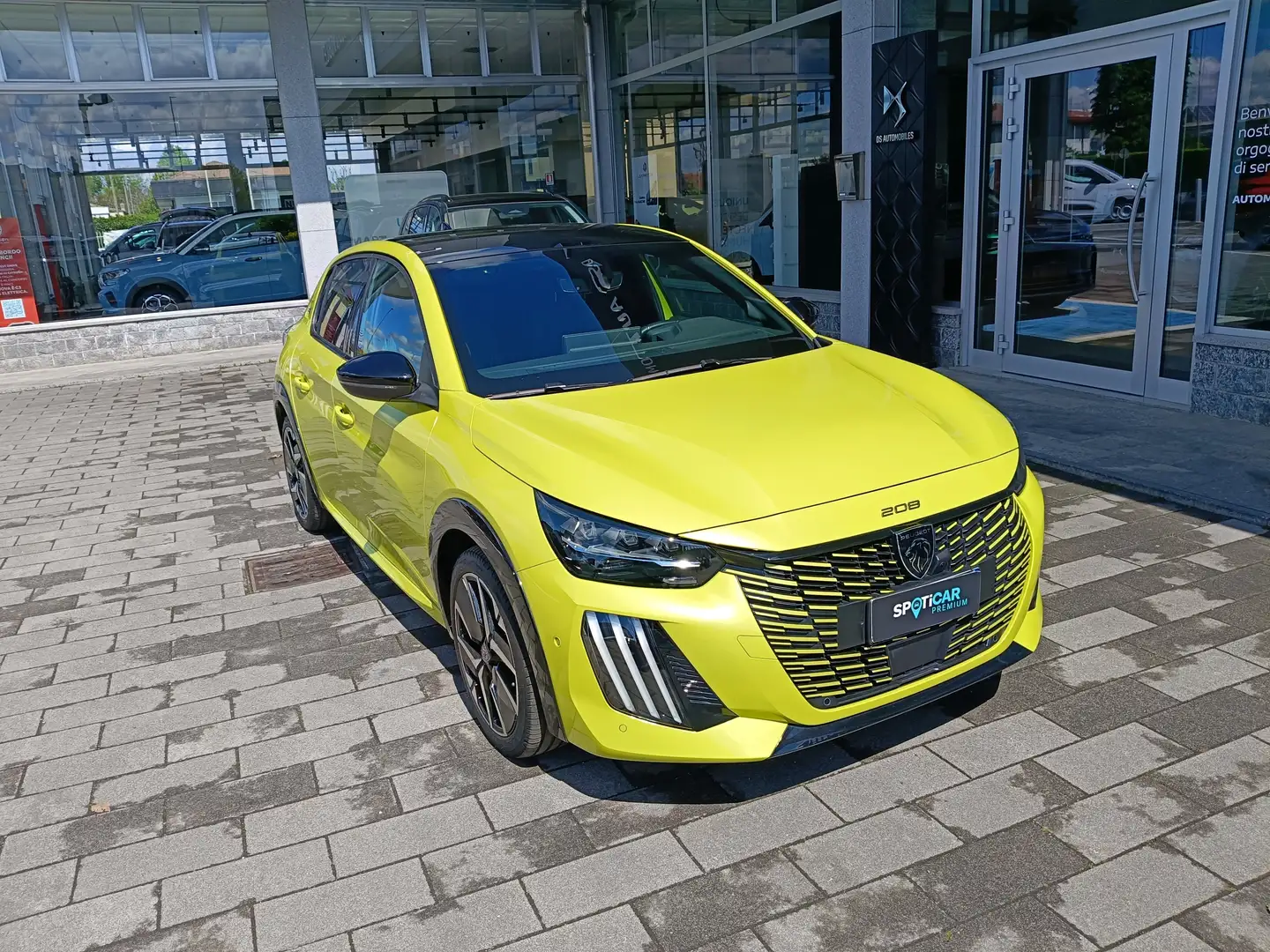 Peugeot e-208 Long Range Elettrica 156cv GT AZIENDALE Жовтий - 1
