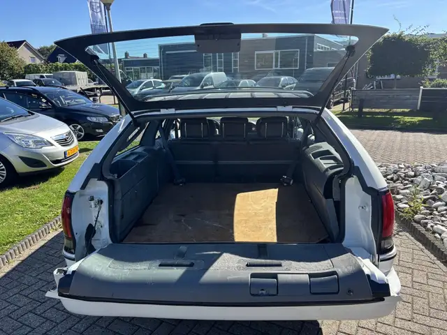 Chevrolet Caprice view 17