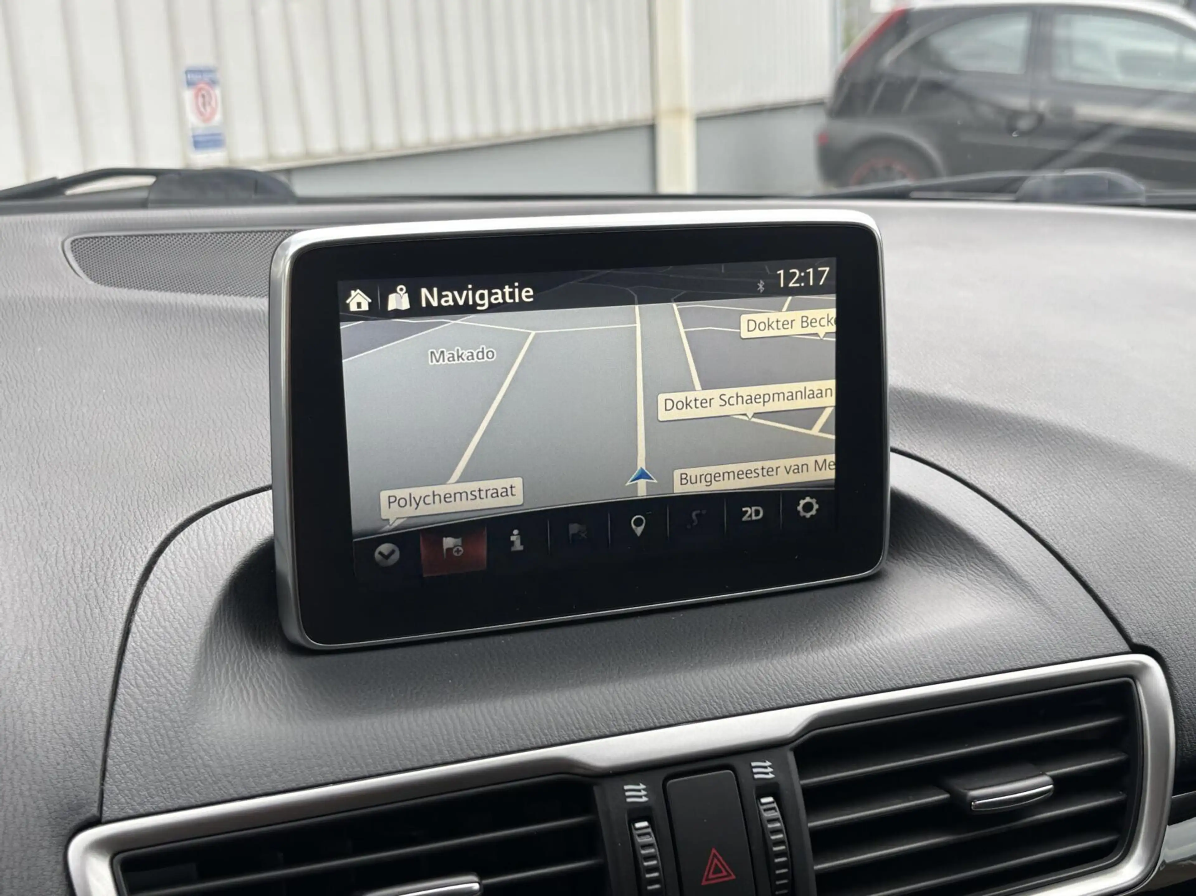 Mazda 3 2.0 SkyActiv-G 120 GT-M | Camera | Dodehoek | Stoe — photo 10