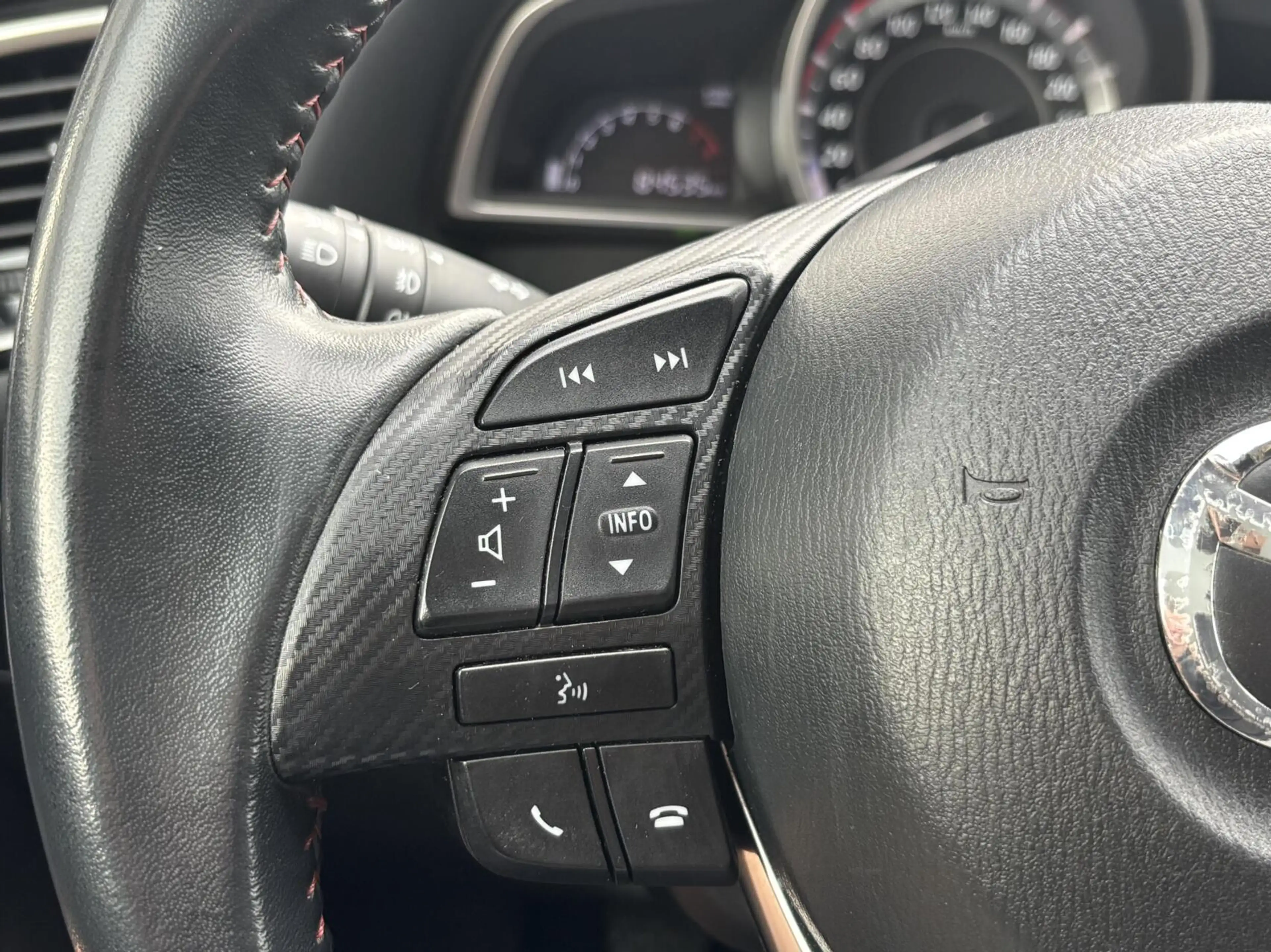 Mazda 3 2.0 SkyActiv-G 120 GT-M | Camera | Dodehoek | Stoe — photo 22