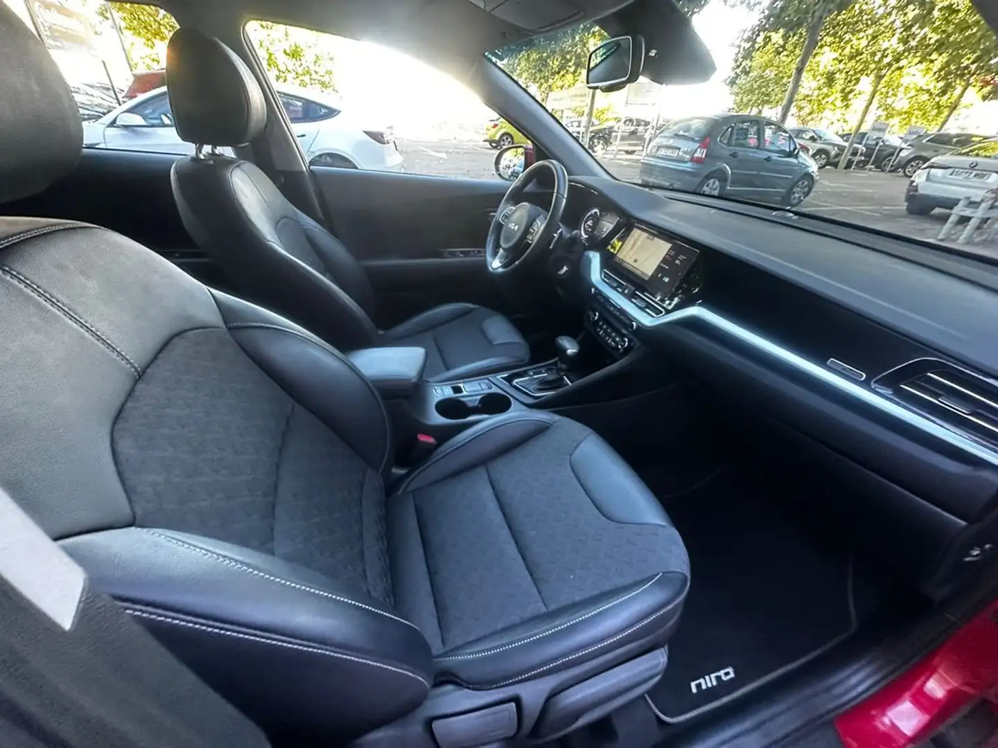Kia Niro 1.6 GDi HEV 104kW (141CV) Drive Rood - 2