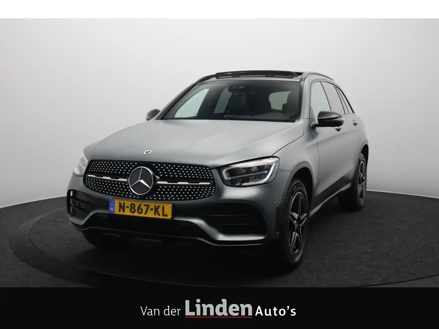 Mercedes-Benz GLC 300 300e 4MATIC Business Solution AMG | Trekhaak elekt Grijs - 1
