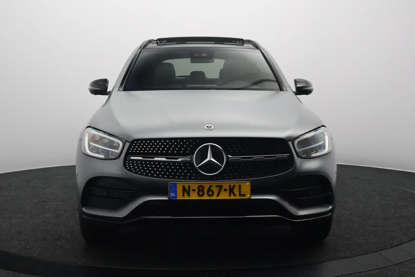 Mercedes-Benz GLC 300 300e 4MATIC Business Solution AMG | Trekhaak elekt Grijs - 2