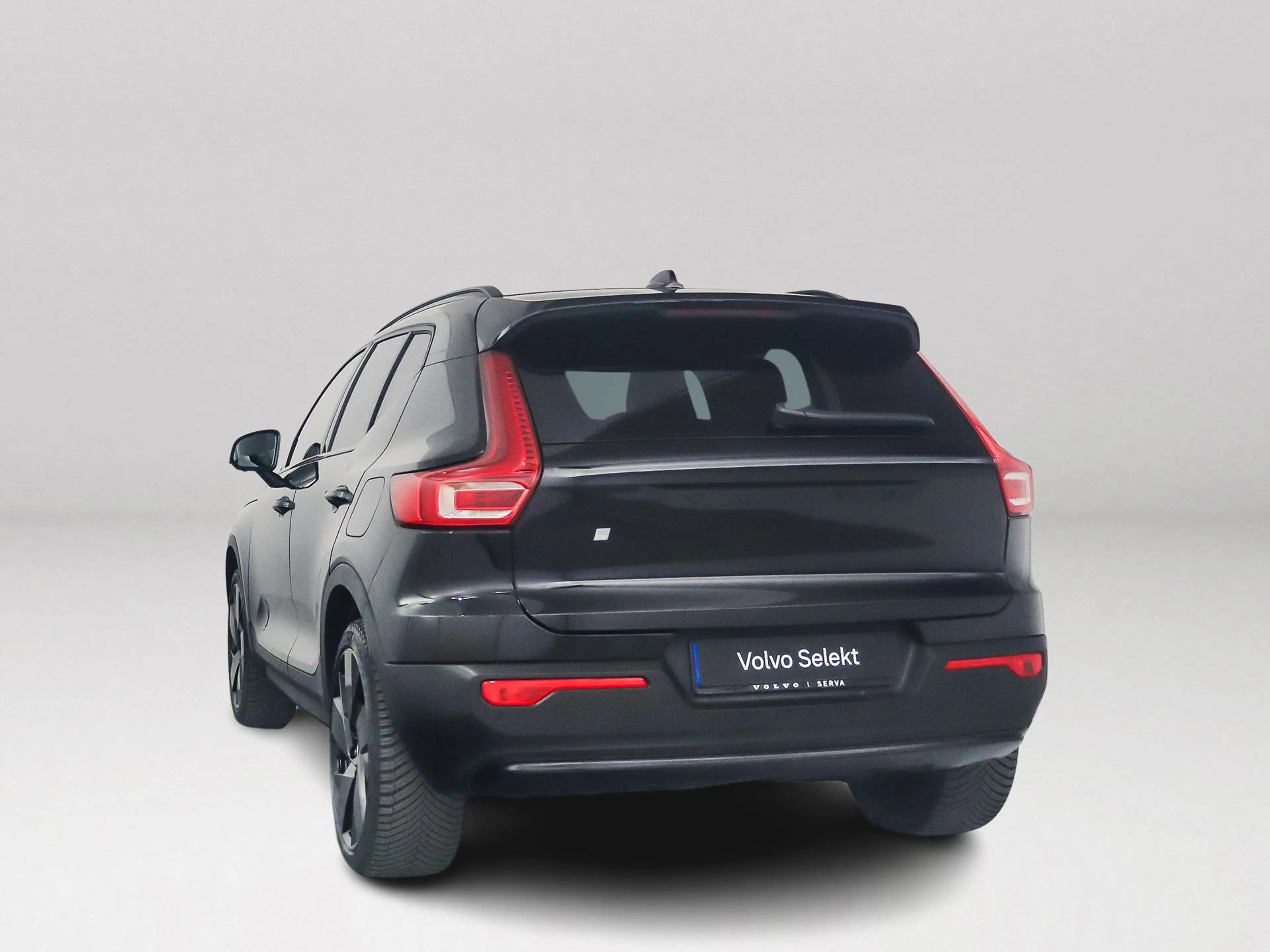 Volvo EX40 Single Motor Extended Range Plus Black Ed. 82 kWh — photo 10