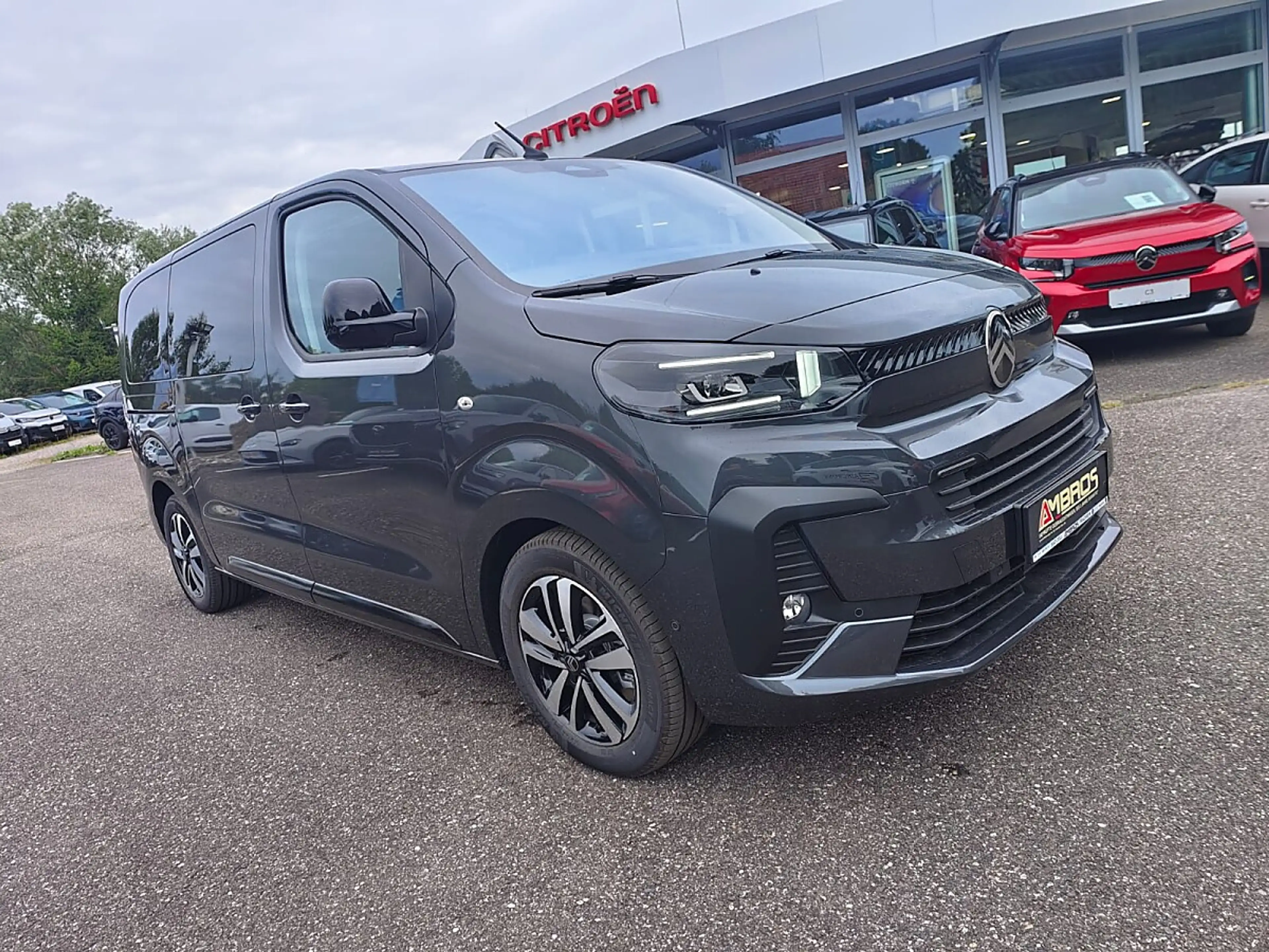 Citroen Spacetourer Diesel 180 S&S EAT8 M Business — photo 5