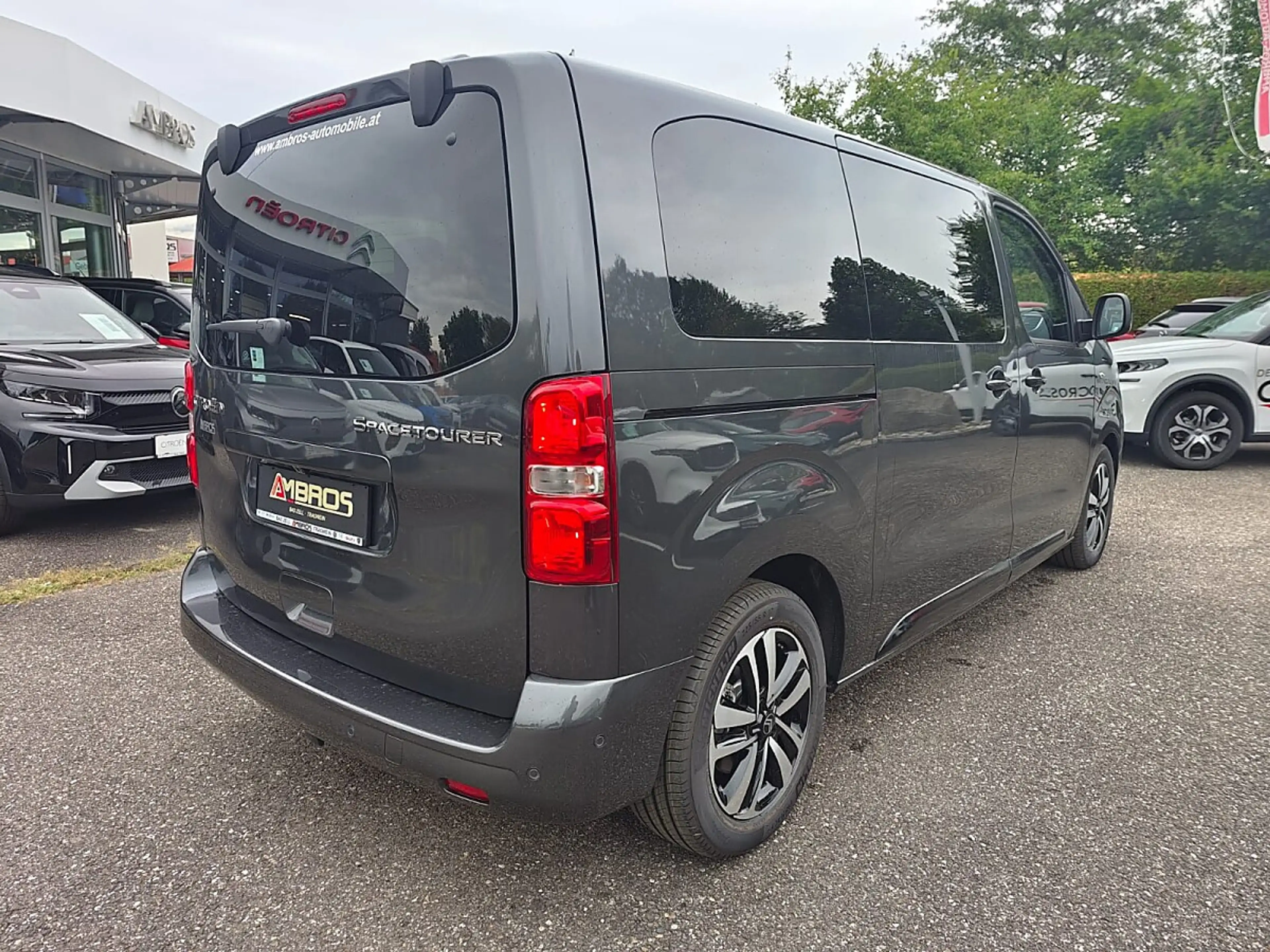 Citroen Spacetourer Diesel 180 S&S EAT8 M Business — photo 10