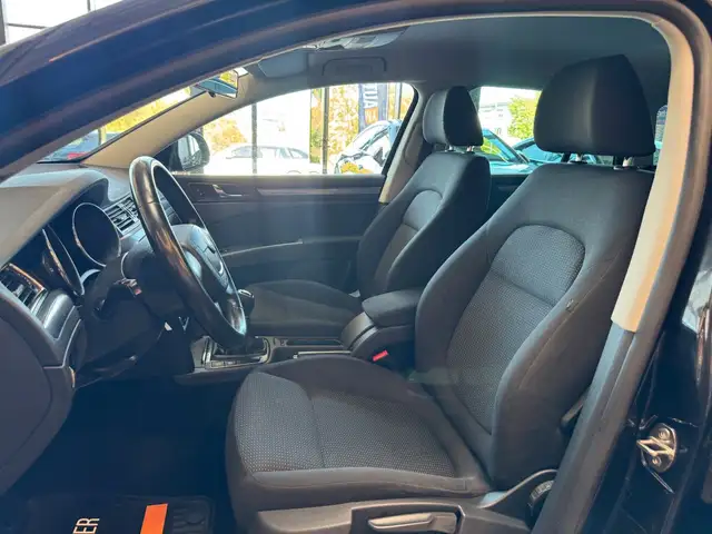 Skoda Superb view 12