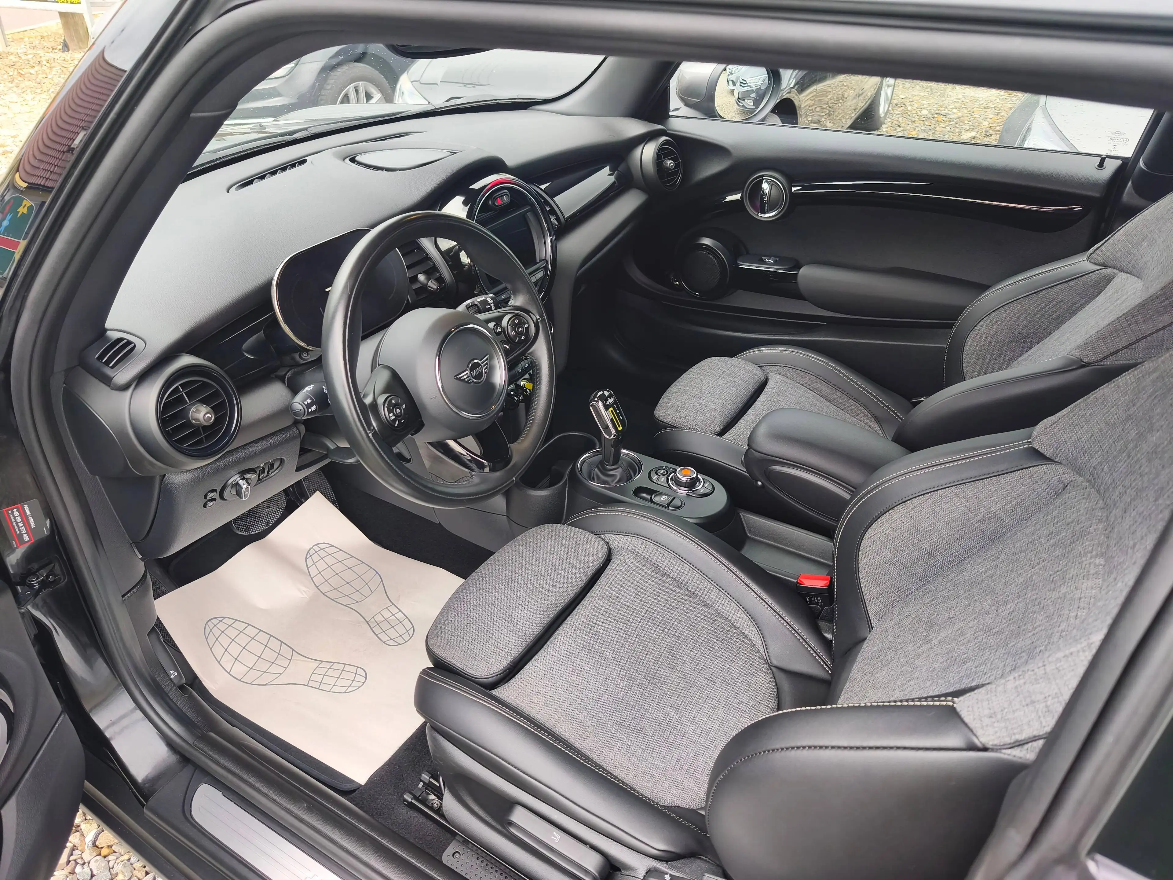 MINI Cooper SE Cooper SE Trim M, sportlich, zuverlässig, sparsam — photo 6