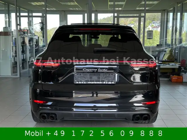Porsche Cayenne view 4