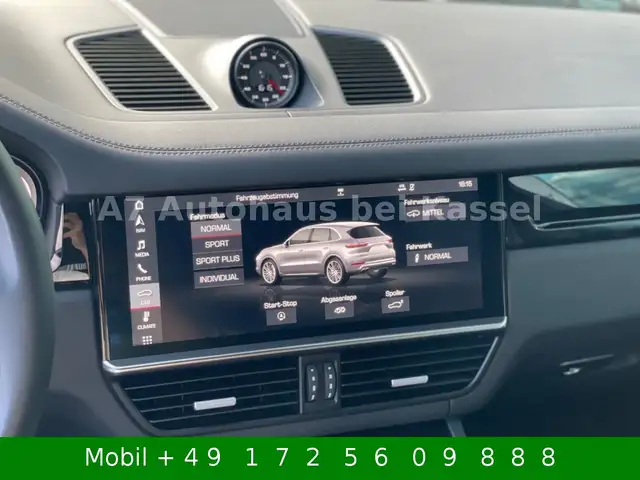 Porsche Cayenne view 13