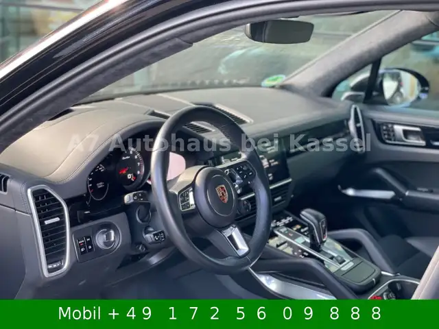 Porsche Cayenne view 9