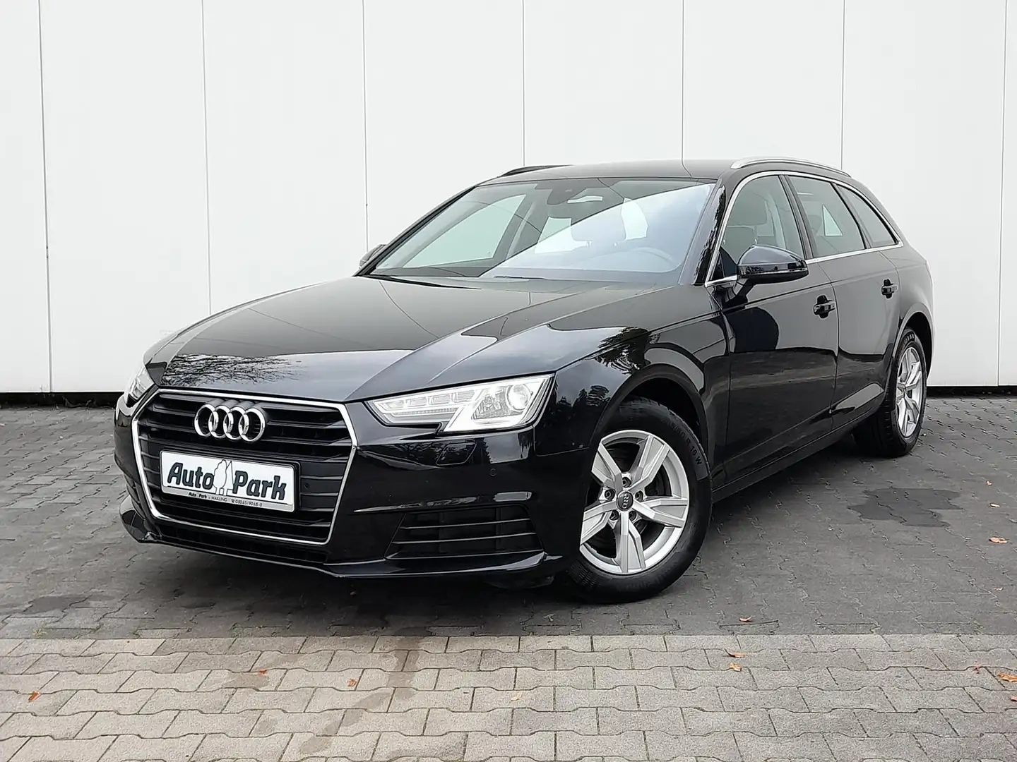 Audi A4 2.0 TDI NAVI~SHZ~XENON~2xPDC~GRA~ALU~KLIMAAUT Schwarz - 2