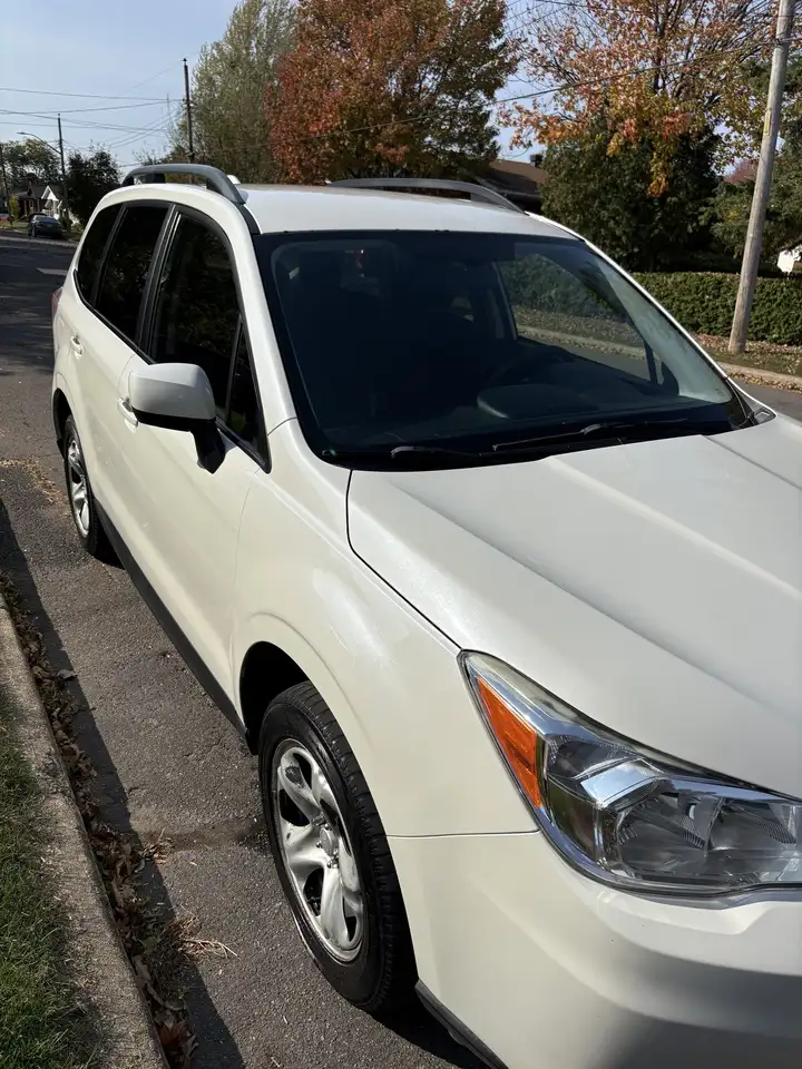 Subaru Forester снимка Subaru Forester