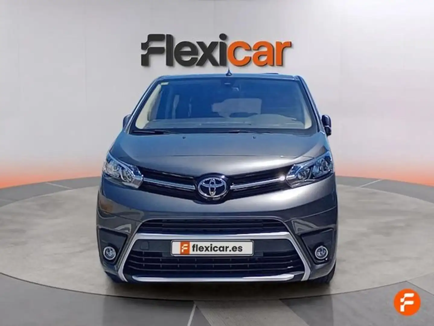 Toyota Proace 100 kW / 136 CV SUV/Monovolumen AUTOMATICO Marrón - 2