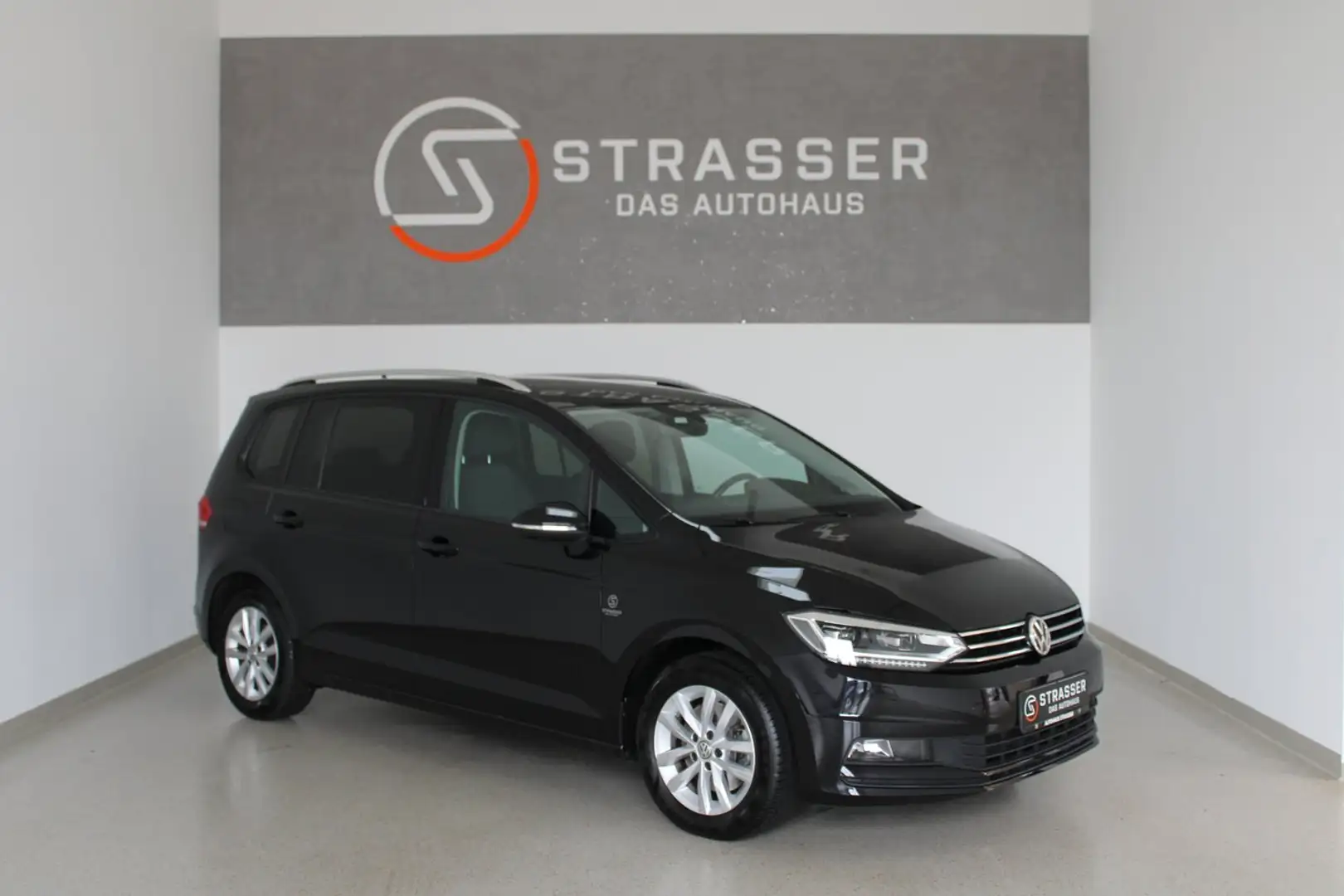Volkswagen Touran Comfortline TDI SCR Schwarz - 1
