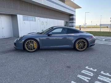 911 Carrera GTS