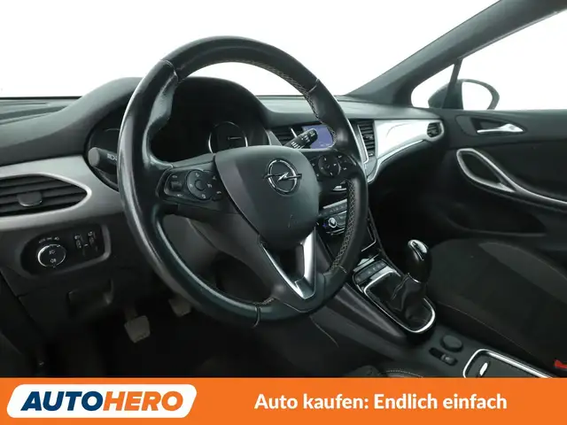 Opel Astra view 11
