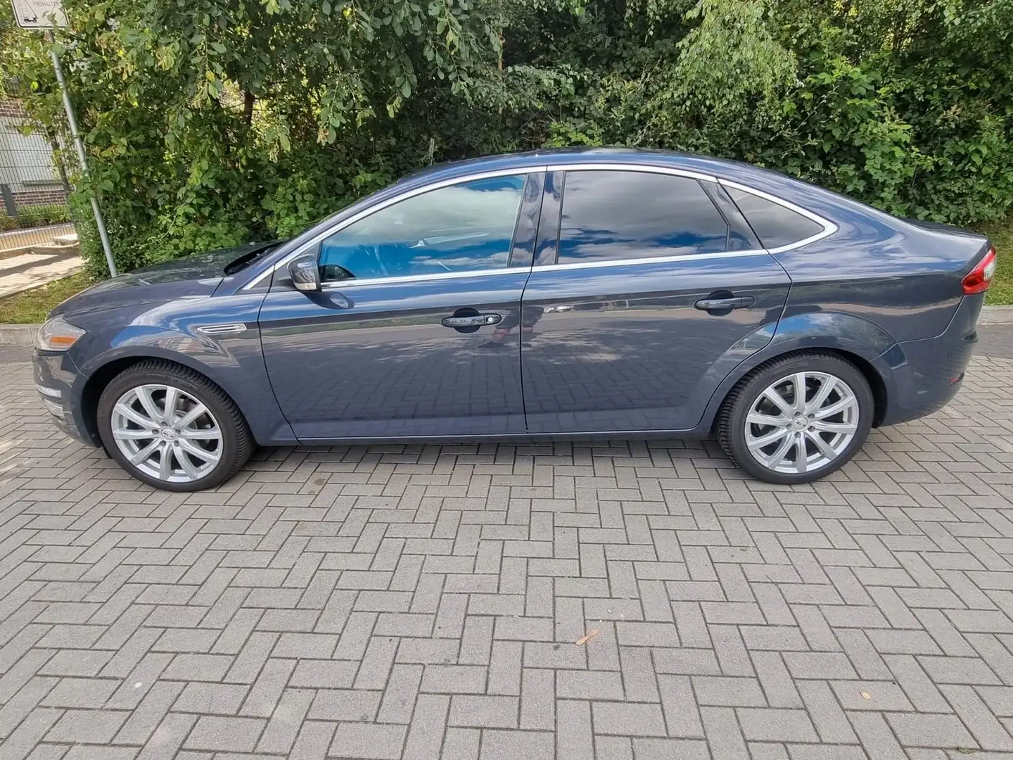 Ford Mondeo Mondeo+2.2+TDCiTitanium+S Azul - 1